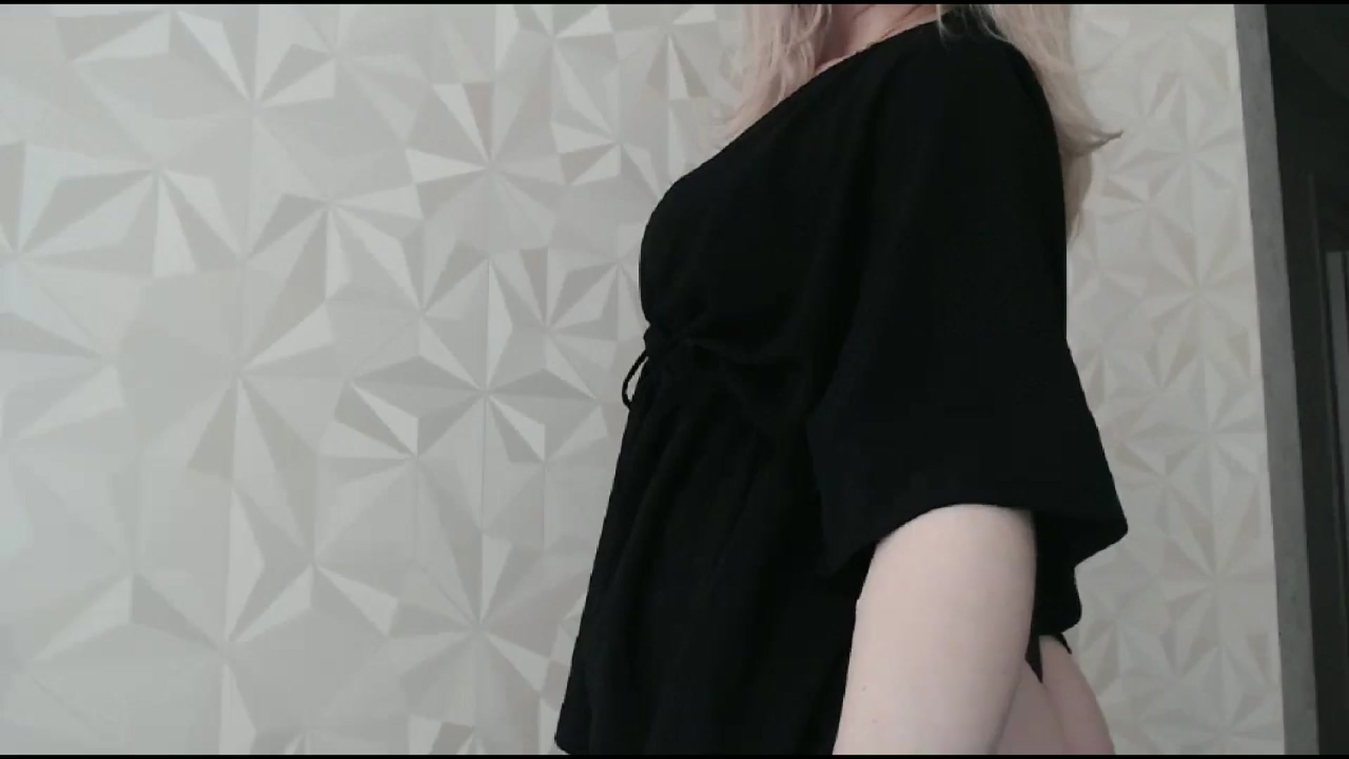 Gallery image thumbnail from BabyyNesquik's myfreecams stream on, 06/08/2025, 13:14 image 3 of 20