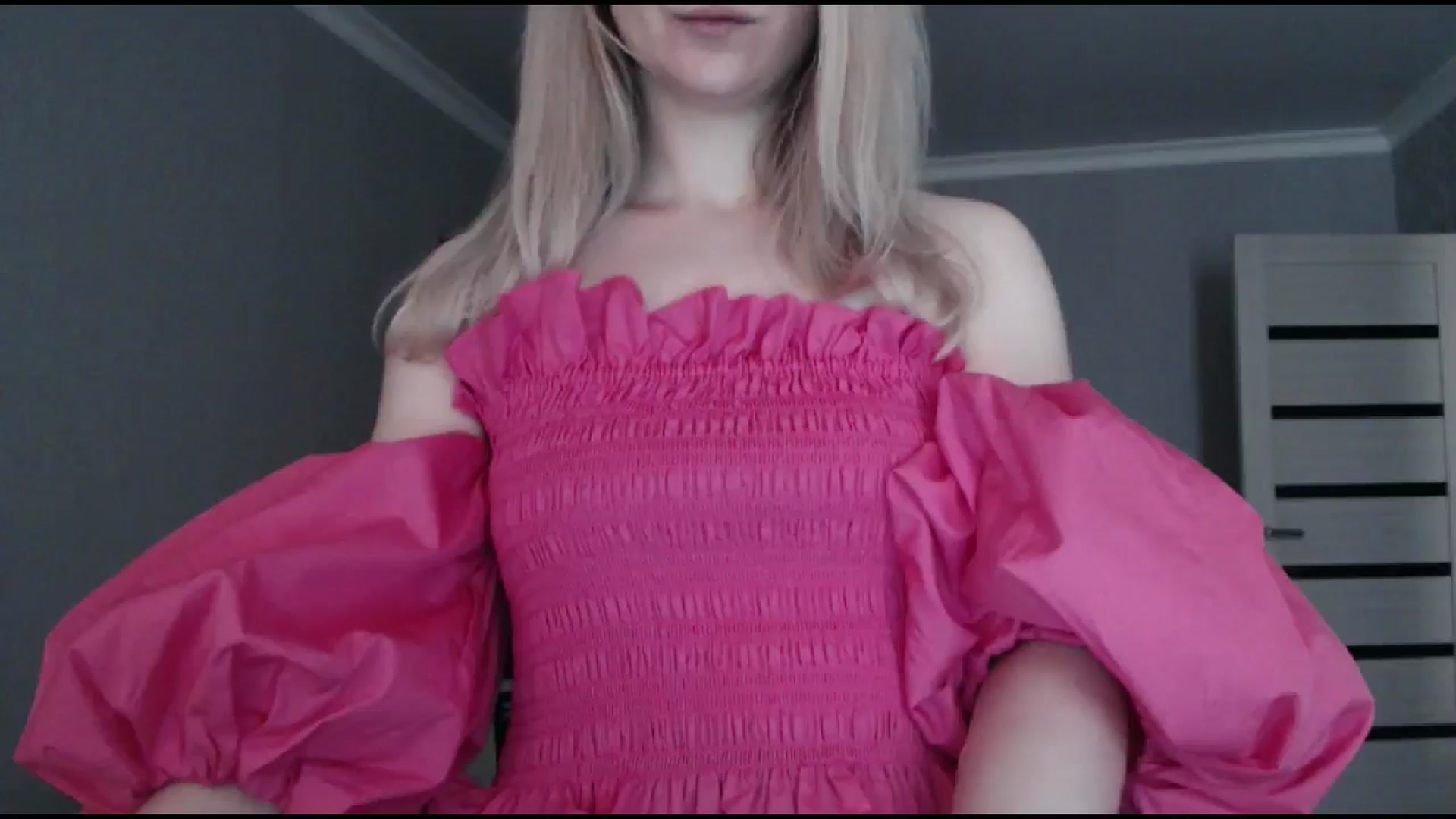 Gallery image thumbnail from BabyyNesquik's myfreecams stream on, 07/19/2025, 13:57 image 7 of 20
