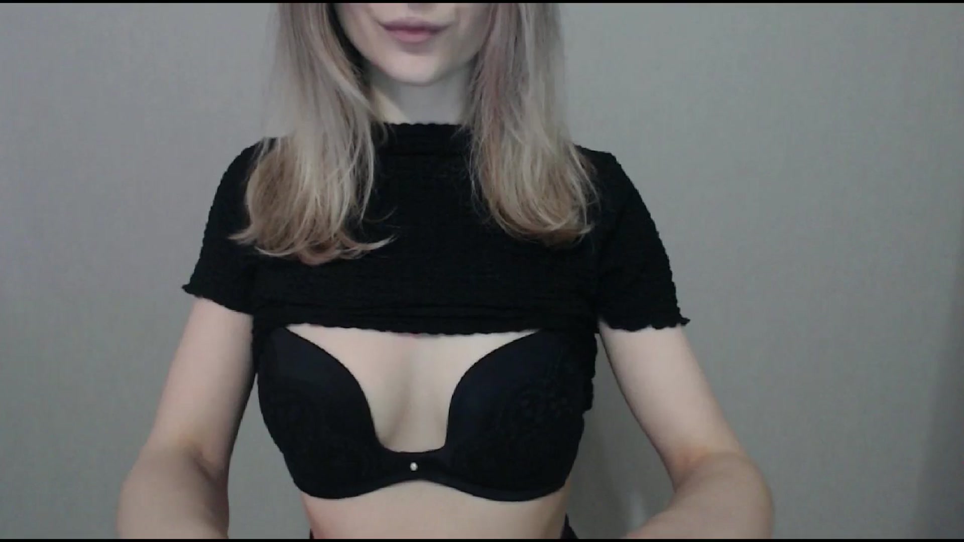 Gallery image thumbnail from BabyyNesquik's myfreecams stream on, 01/04/2026, 18:34 image 8 of 20