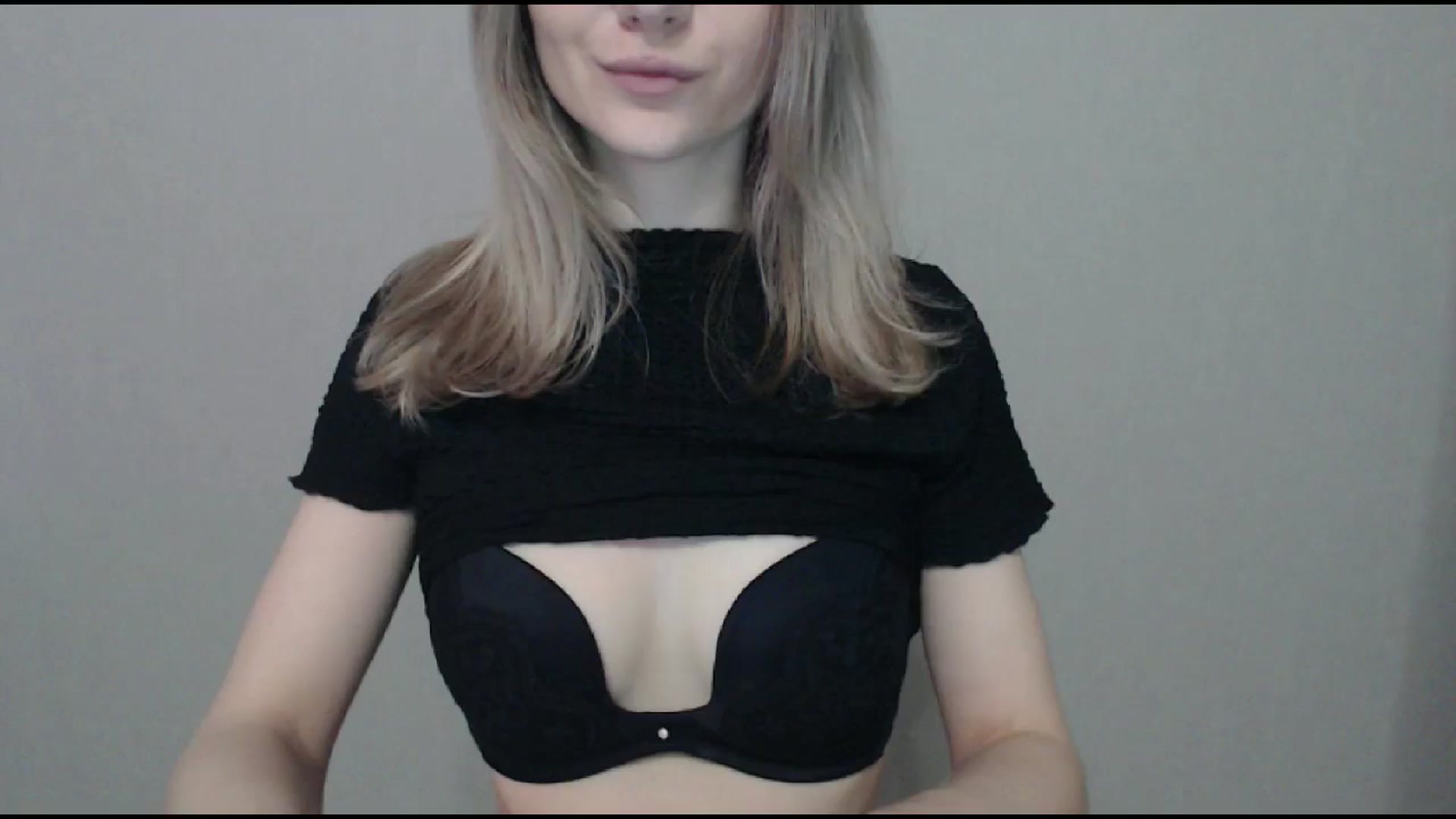 Gallery image thumbnail from BabyyNesquik's myfreecams stream on, 01/04/2026, 18:34 image 1 of 20