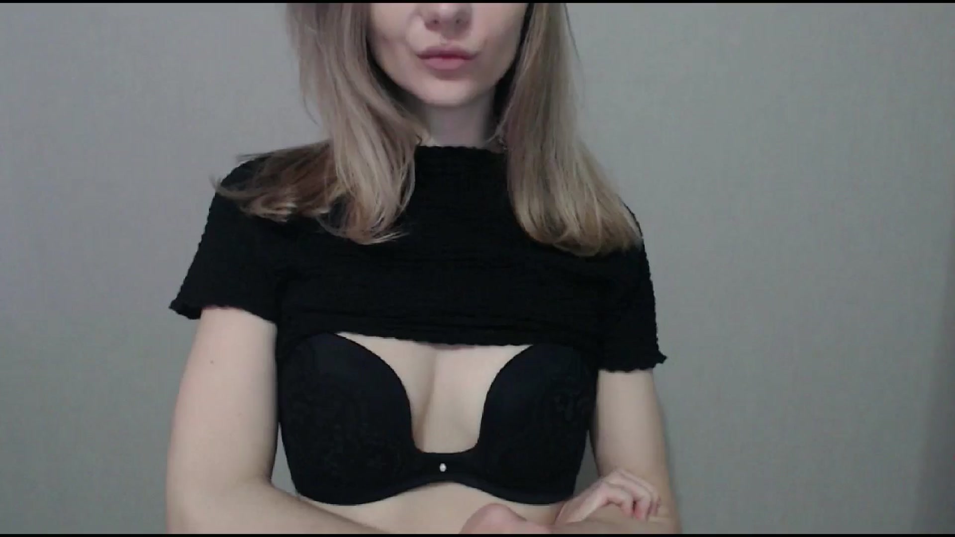 Gallery image thumbnail from BabyyNesquik's myfreecams stream on, 01/04/2026, 18:34 image 9 of 20