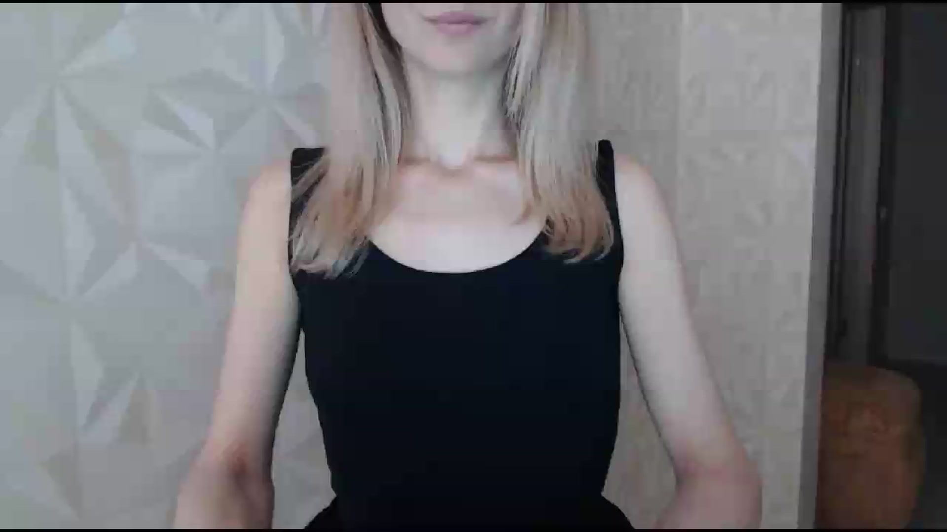 Gallery image thumbnail from BabyyNesquik's myfreecams stream on, 07/19/2026, 14:50 image 17 of 20
