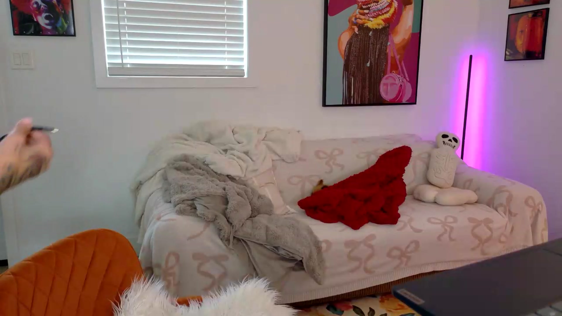 Gallery image thumbnail from BadAriel's myfreecams stream on, 08/30/2026, 15:37 image 16 of 20