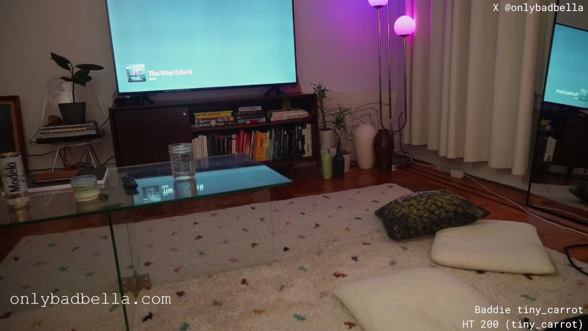 Gallery image thumbnail from BadBella's myfreecams stream on, 01/14/2026, 05:54 image 13 of 20