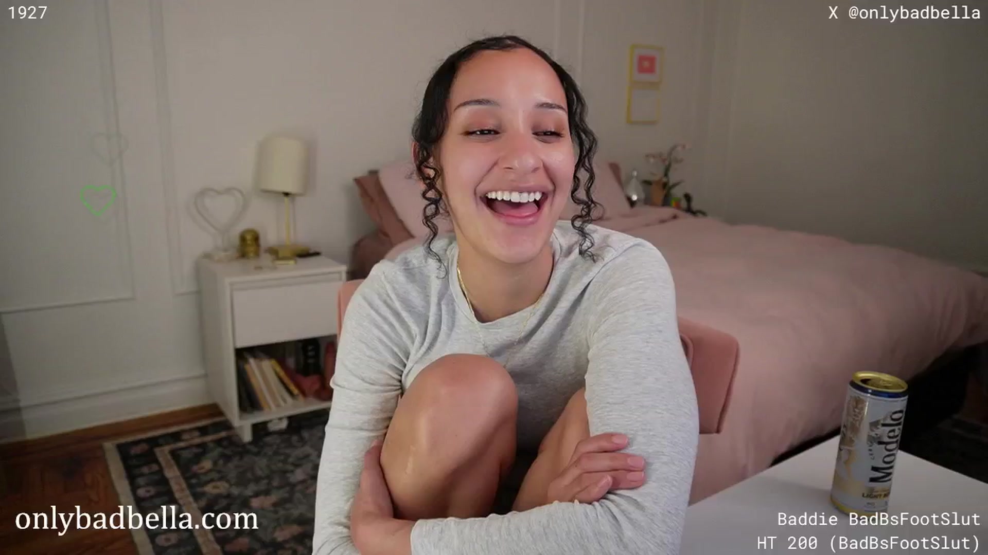 Gallery image thumbnail from BadBella's myfreecams stream on, 04/22/2026, 04:53 image 15 of 20