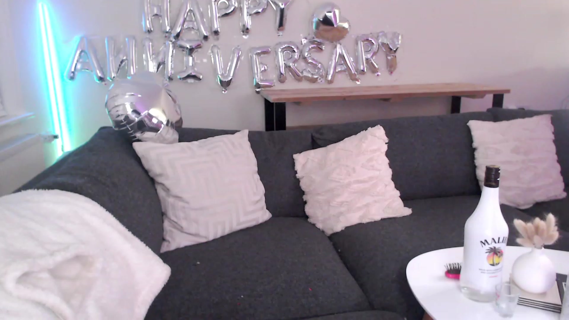 Gallery image thumbnail from BadGalAri's myfreecams stream on, 01/15/2023, 05:32 image 6 of 20