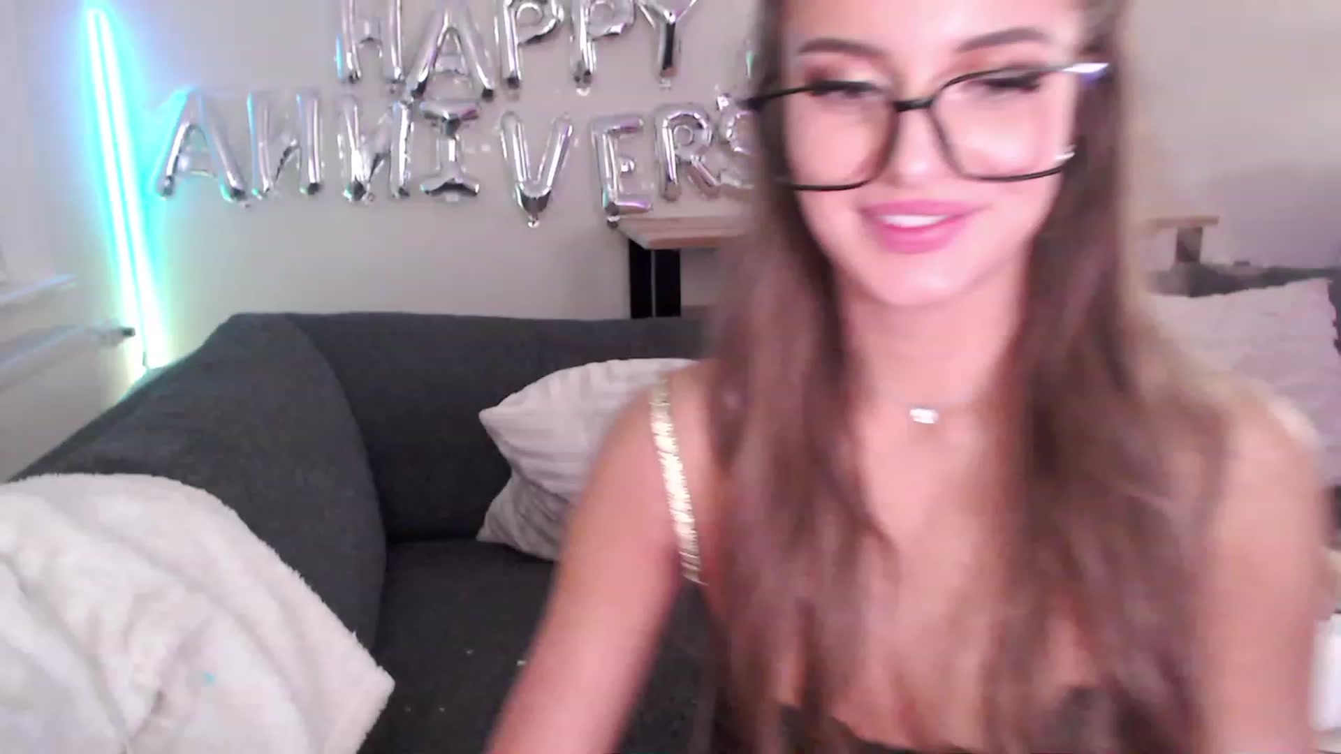 Gallery image thumbnail from BadGalAri's myfreecams stream on, 01/15/2023, 05:32 image 19 of 20