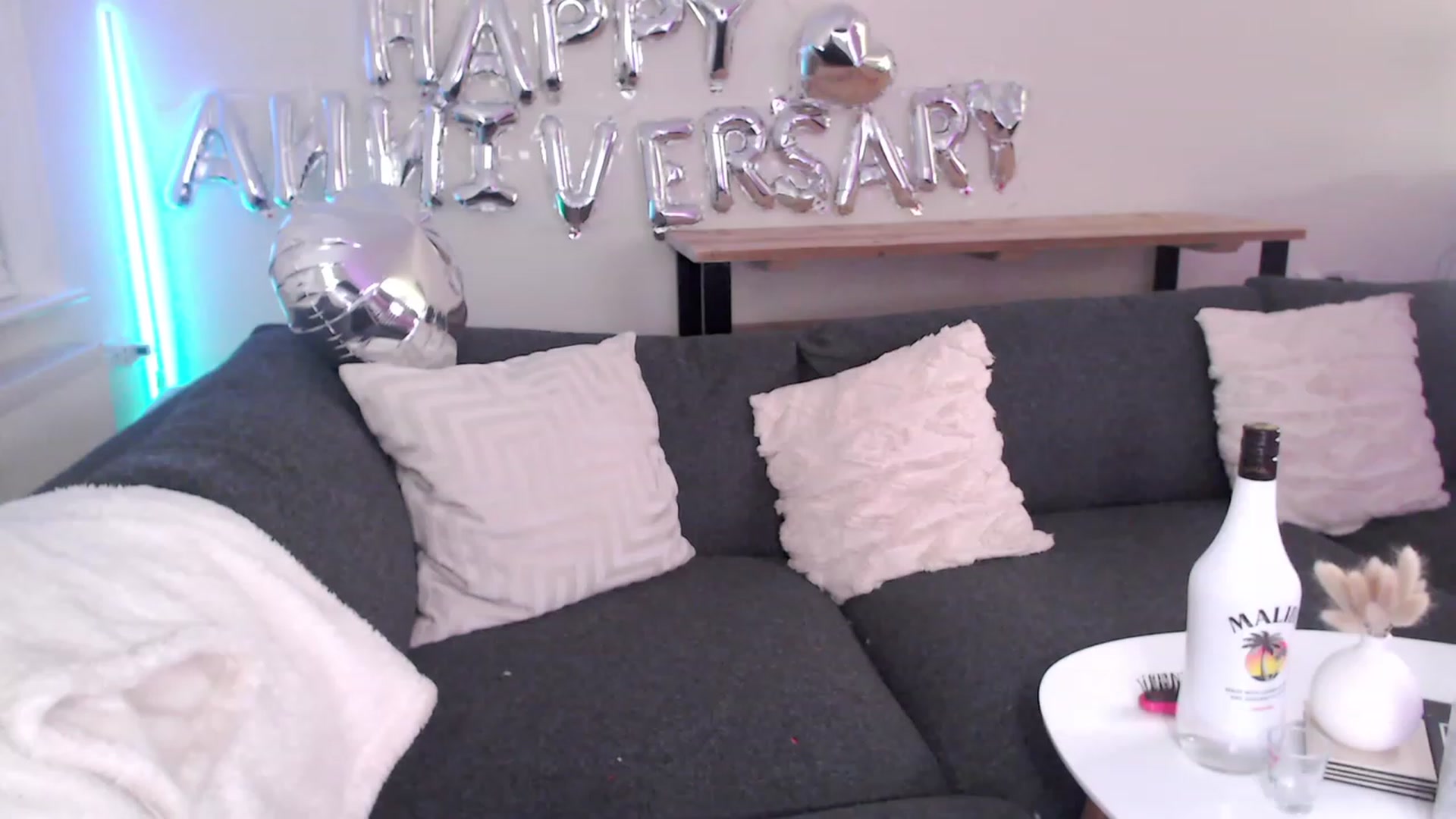 Gallery image thumbnail from BadGalAri's myfreecams stream on, 01/15/2023, 05:32 image 1 of 20