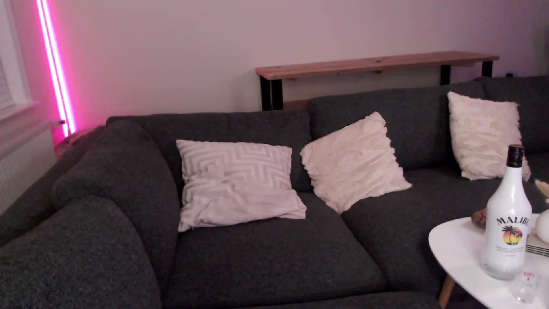 Gallery image thumbnail from BadGalAri's myfreecams stream on, 02/05/2023, 05:20 image 13 of 20