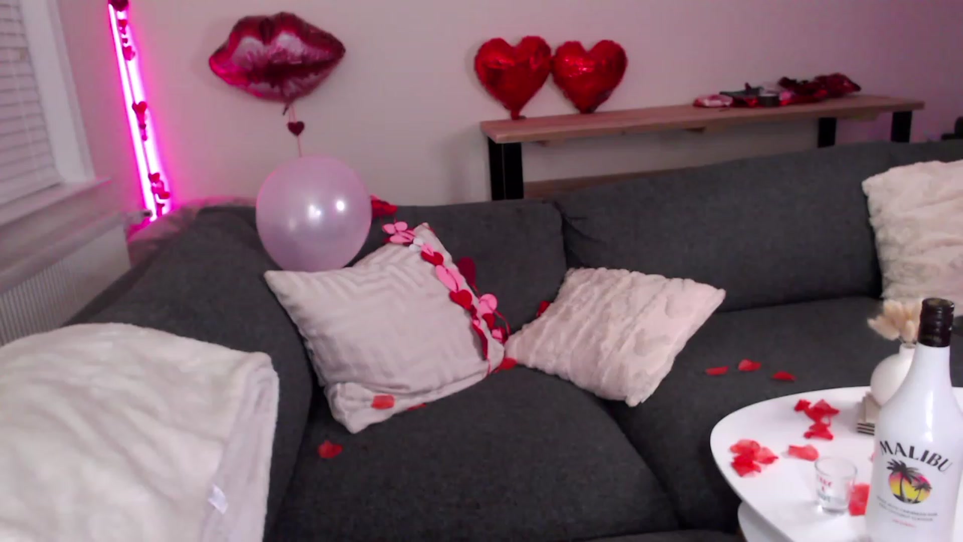 Gallery image thumbnail from BadGalAri's myfreecams stream on, 02/19/2023, 04:10 image 19 of 20