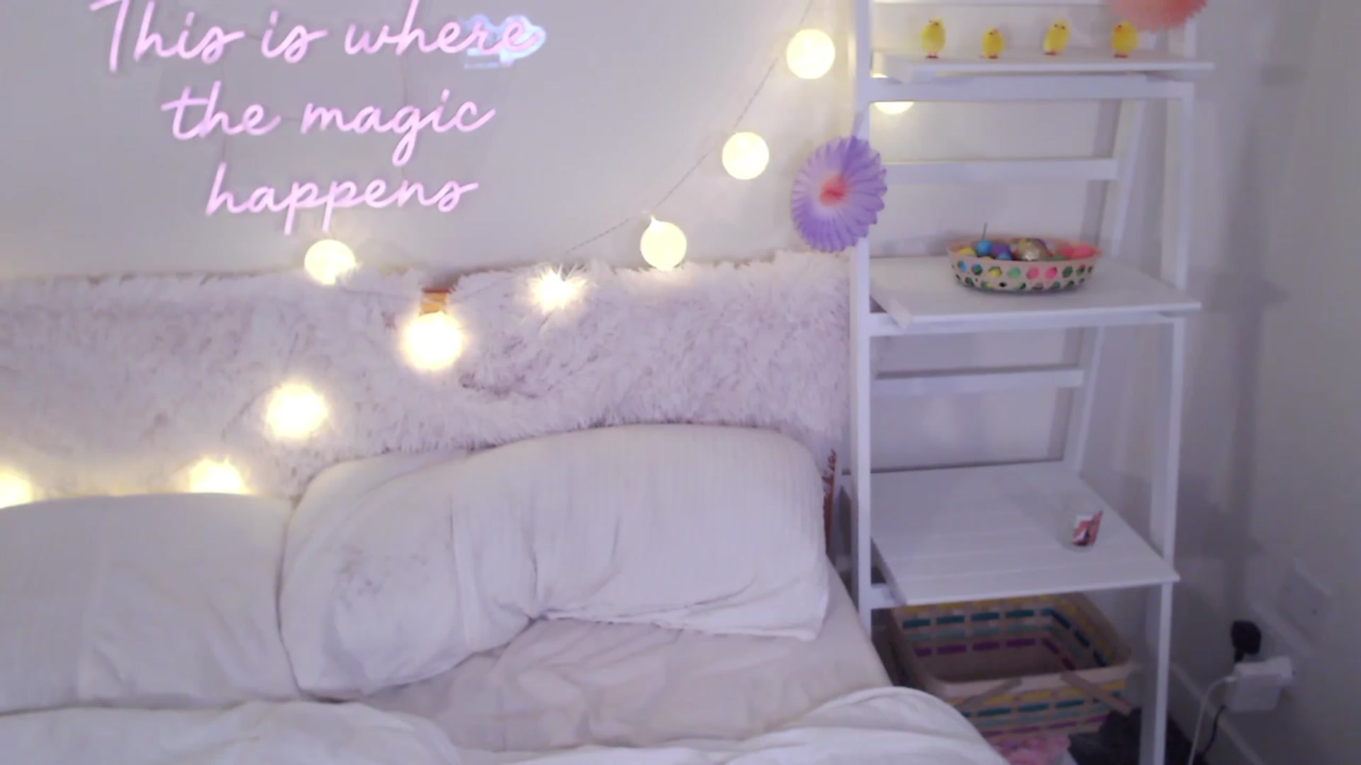Gallery image thumbnail from BadGalAri's myfreecams stream on, 04/09/2023, 05:10 image 17 of 20