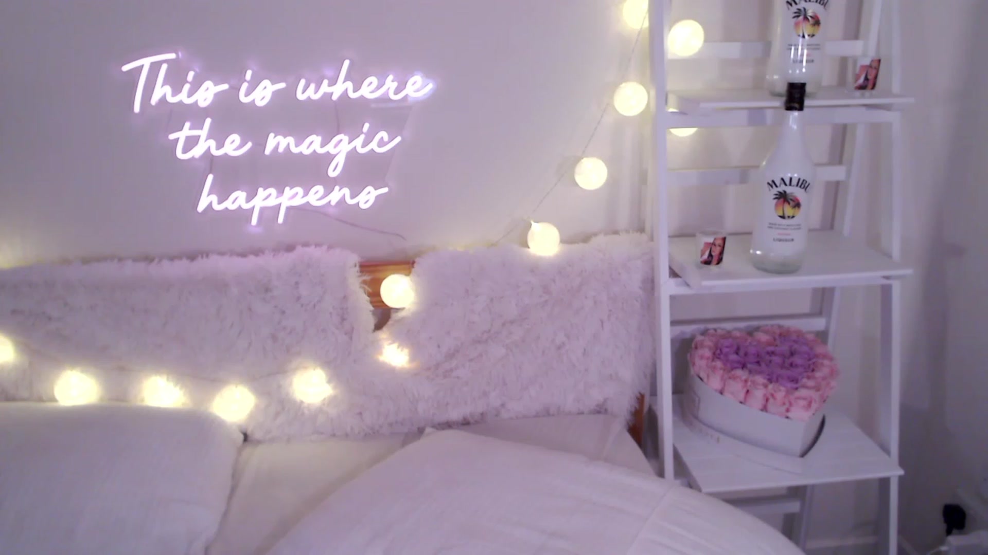 Gallery image thumbnail from BadGalAri's myfreecams stream on, 04/23/2023, 02:12 image 6 of 20