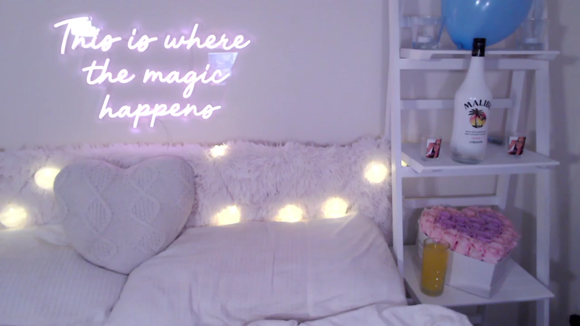 Gallery image thumbnail from BadGalAri's myfreecams stream on, 05/21/2023, 04:50 image 8 of 20