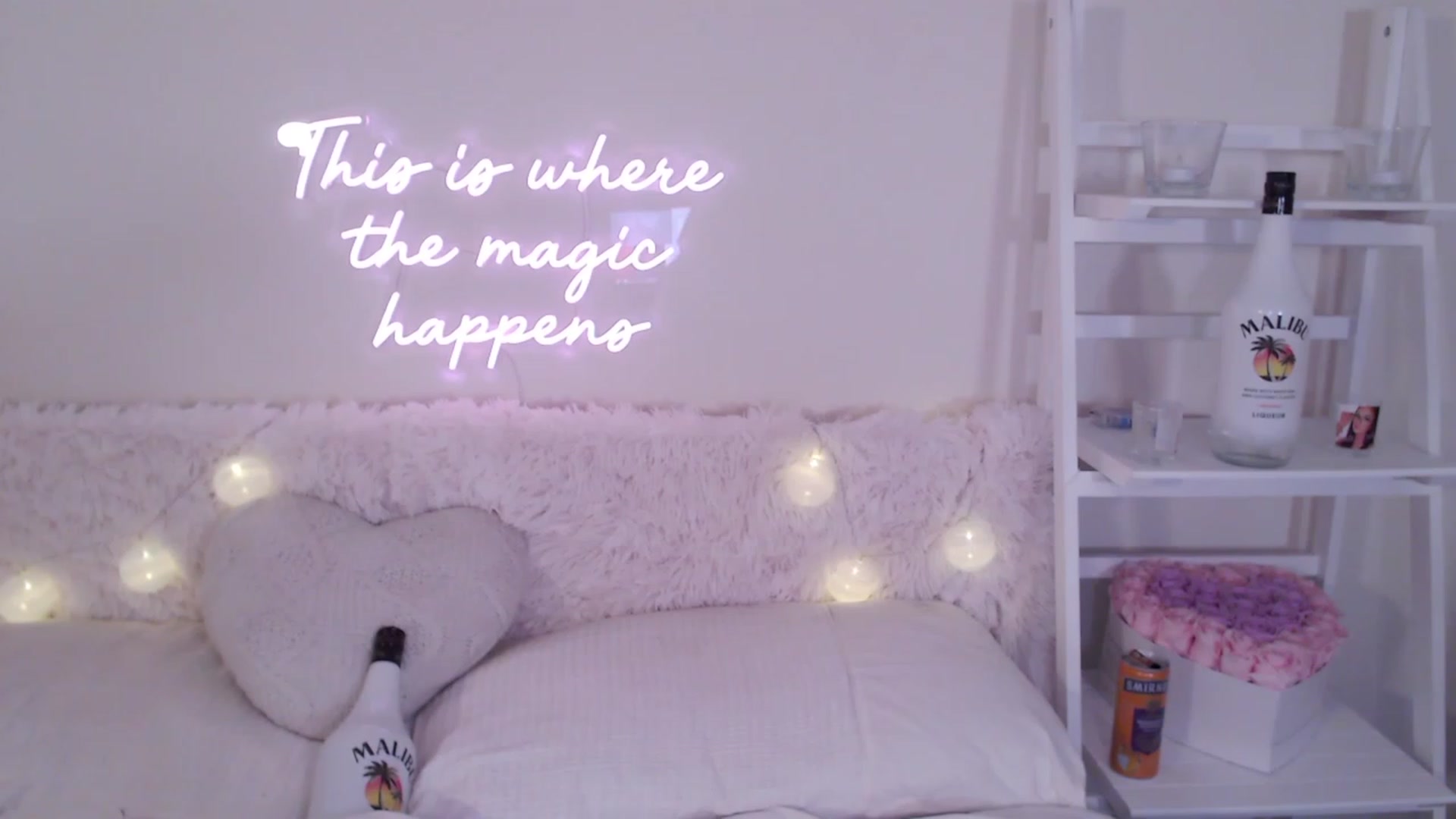 Gallery image thumbnail from BadGalAri's myfreecams stream on, 07/02/2023, 04:03 image 3 of 20