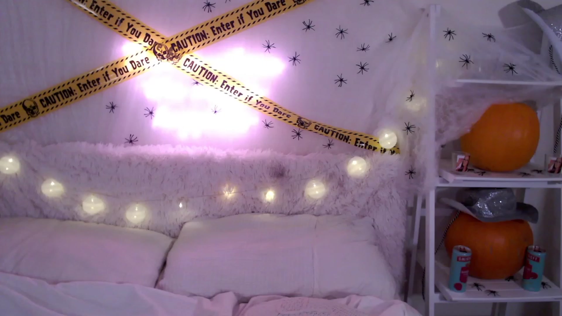 Gallery image thumbnail from BadGalAri's myfreecams stream on, 10/29/2023, 01:45 image 11 of 20
