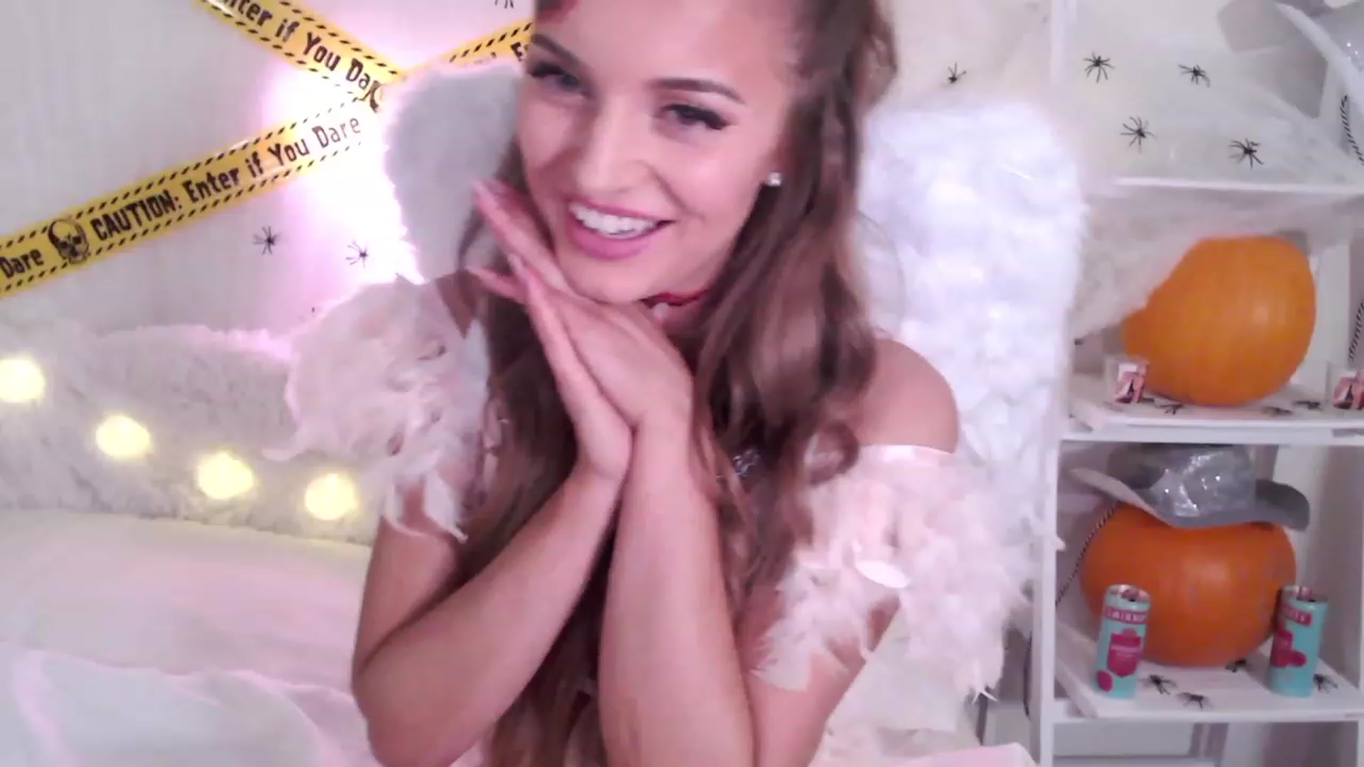 Gallery image thumbnail from BadGalAri's myfreecams stream on, 10/29/2023, 02:13 image 15 of 20