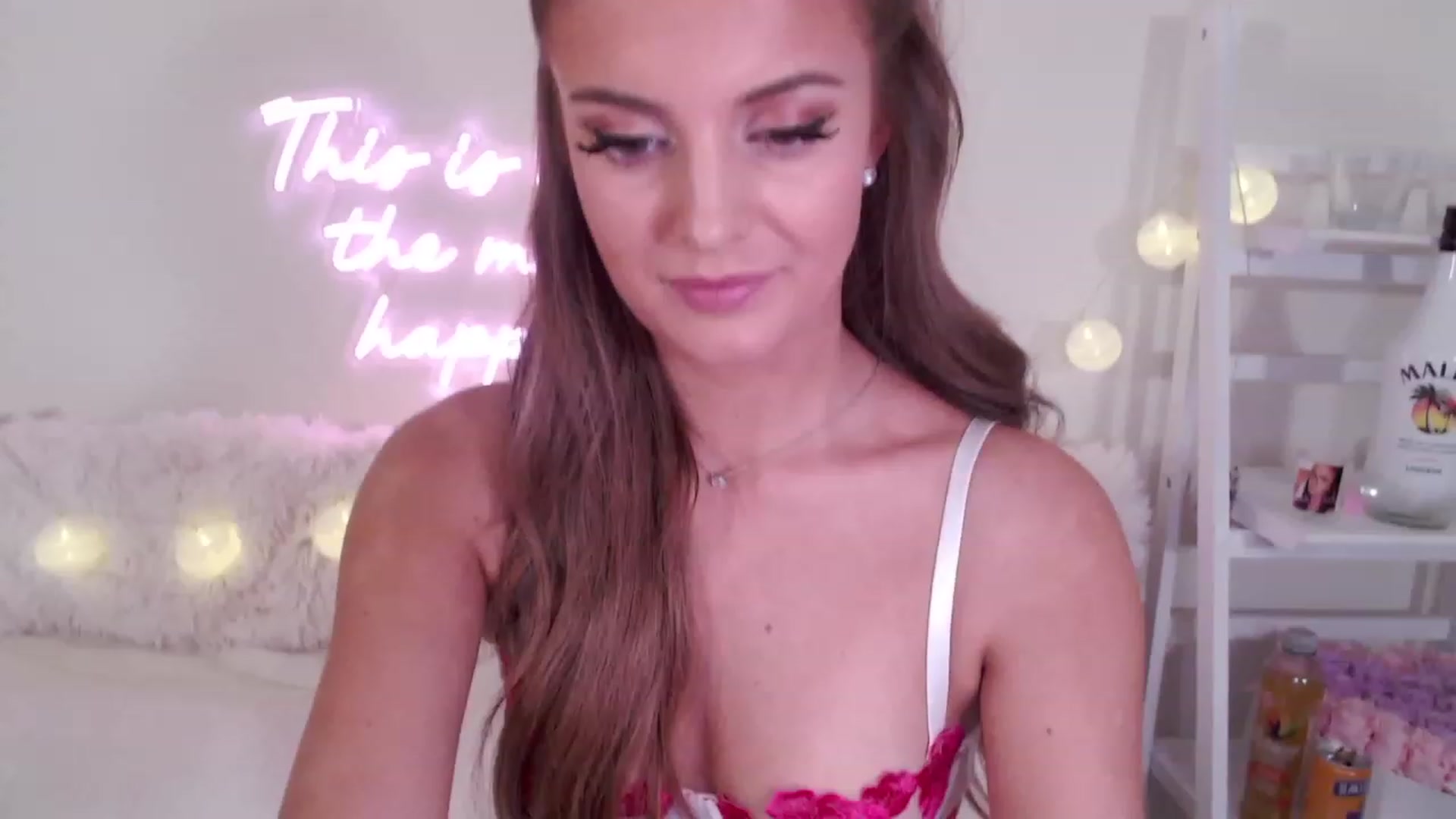 Gallery image thumbnail from BadGalAri's myfreecams stream on, 11/05/2023, 04:18 image 13 of 20