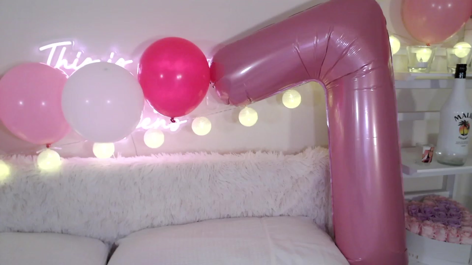 Gallery image thumbnail from BadGalAri's myfreecams stream on, 01/14/2024, 01:46 image 5 of 20