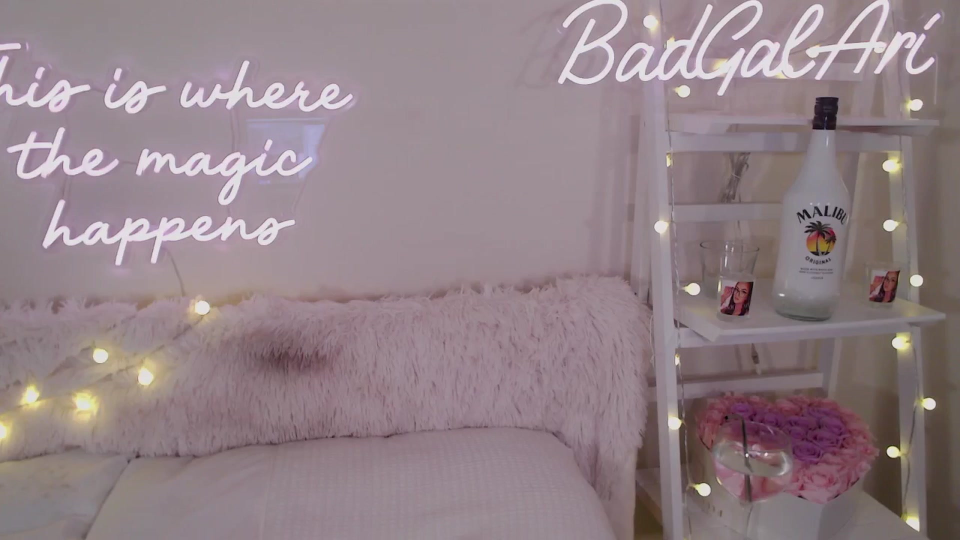 Gallery image thumbnail from BadGalAri's myfreecams stream on, 05/18/2024, 03:22 image 12 of 20