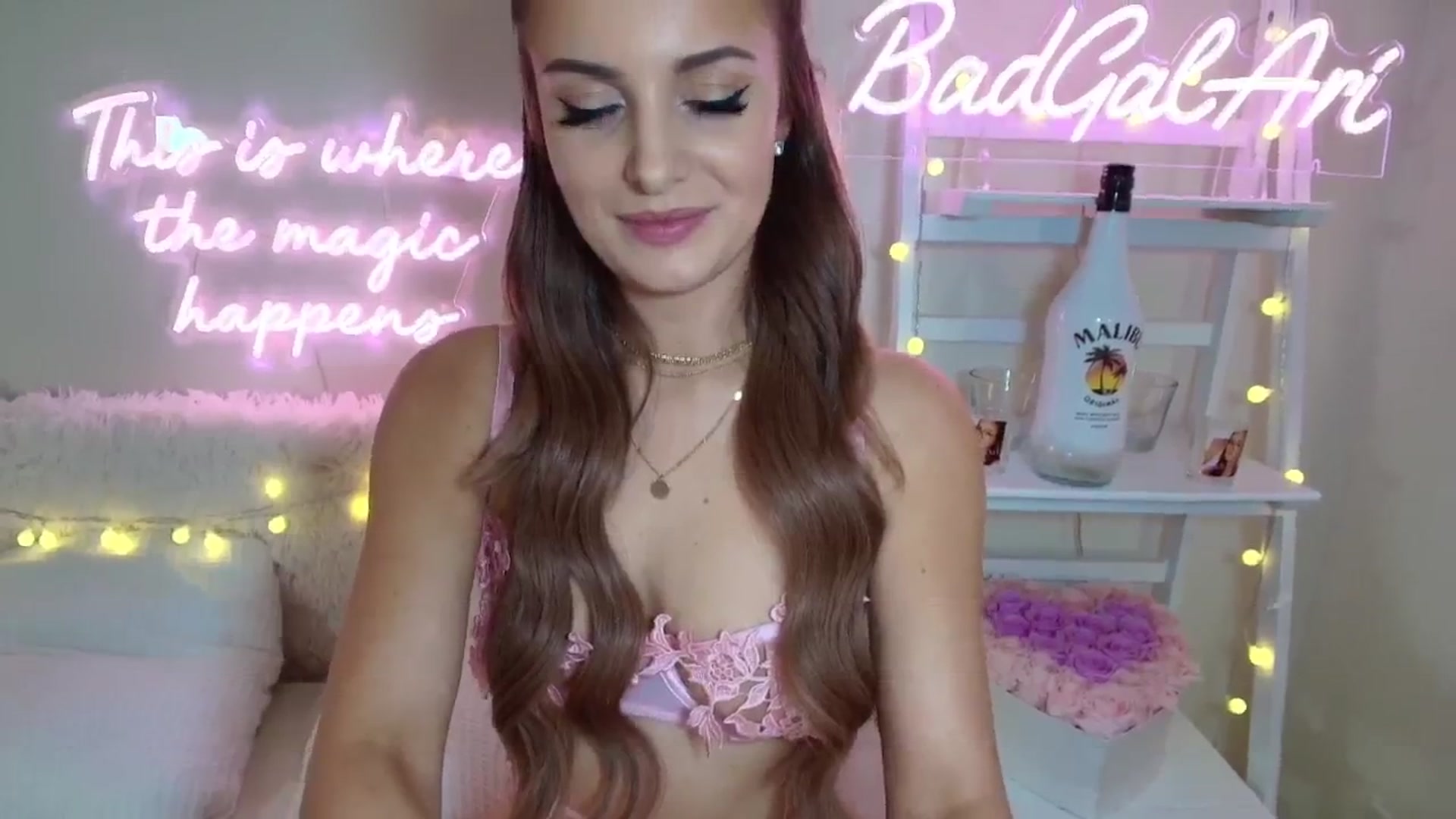 Gallery image thumbnail from BadGalAri's myfreecams stream on, 07/21/2024, 24:05 image 7 of 20