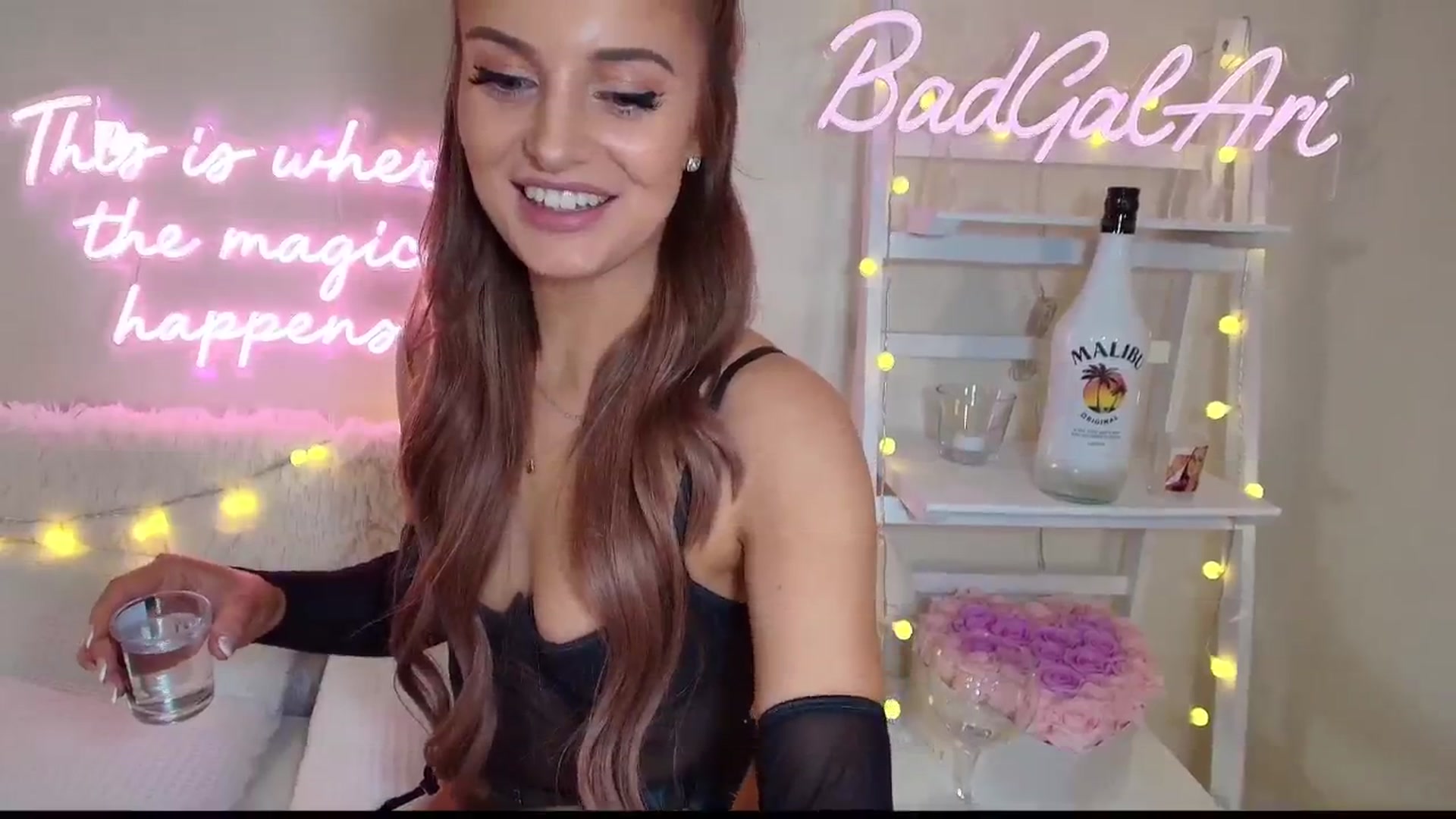Gallery image thumbnail from BadGalAri's myfreecams stream on, 08/04/2024, 02:05 image 5 of 20
