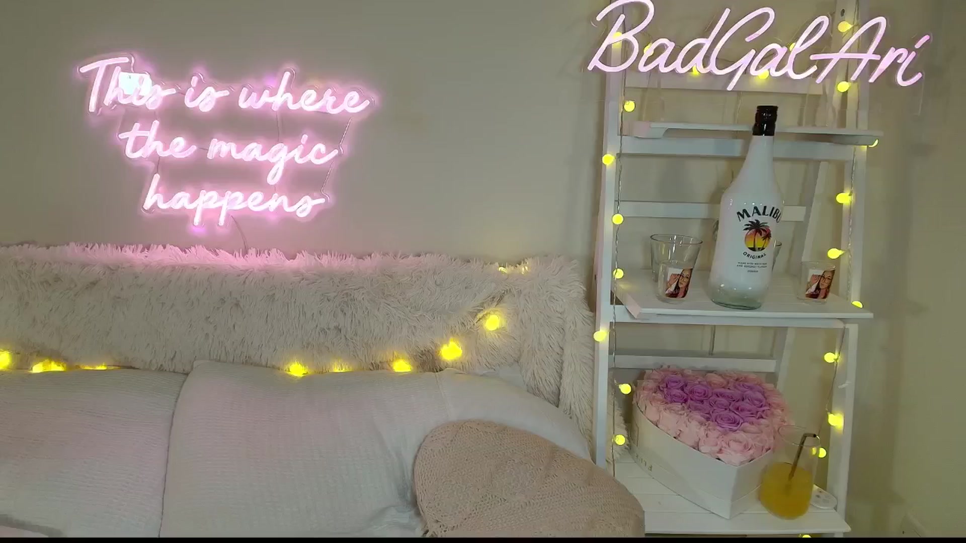 Gallery image thumbnail from BadGalAri's myfreecams stream on, 08/18/2024, 01:54 image 15 of 20