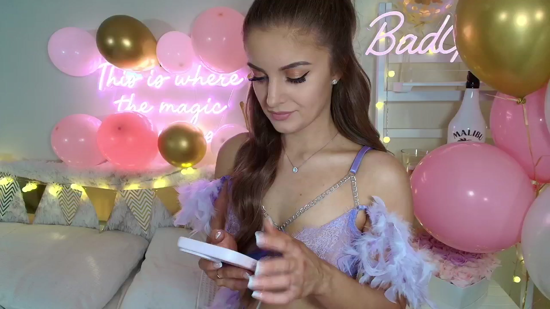 Gallery image thumbnail from BadGalAri's myfreecams stream on, 08/31/2024, 23:21 image 2 of 20