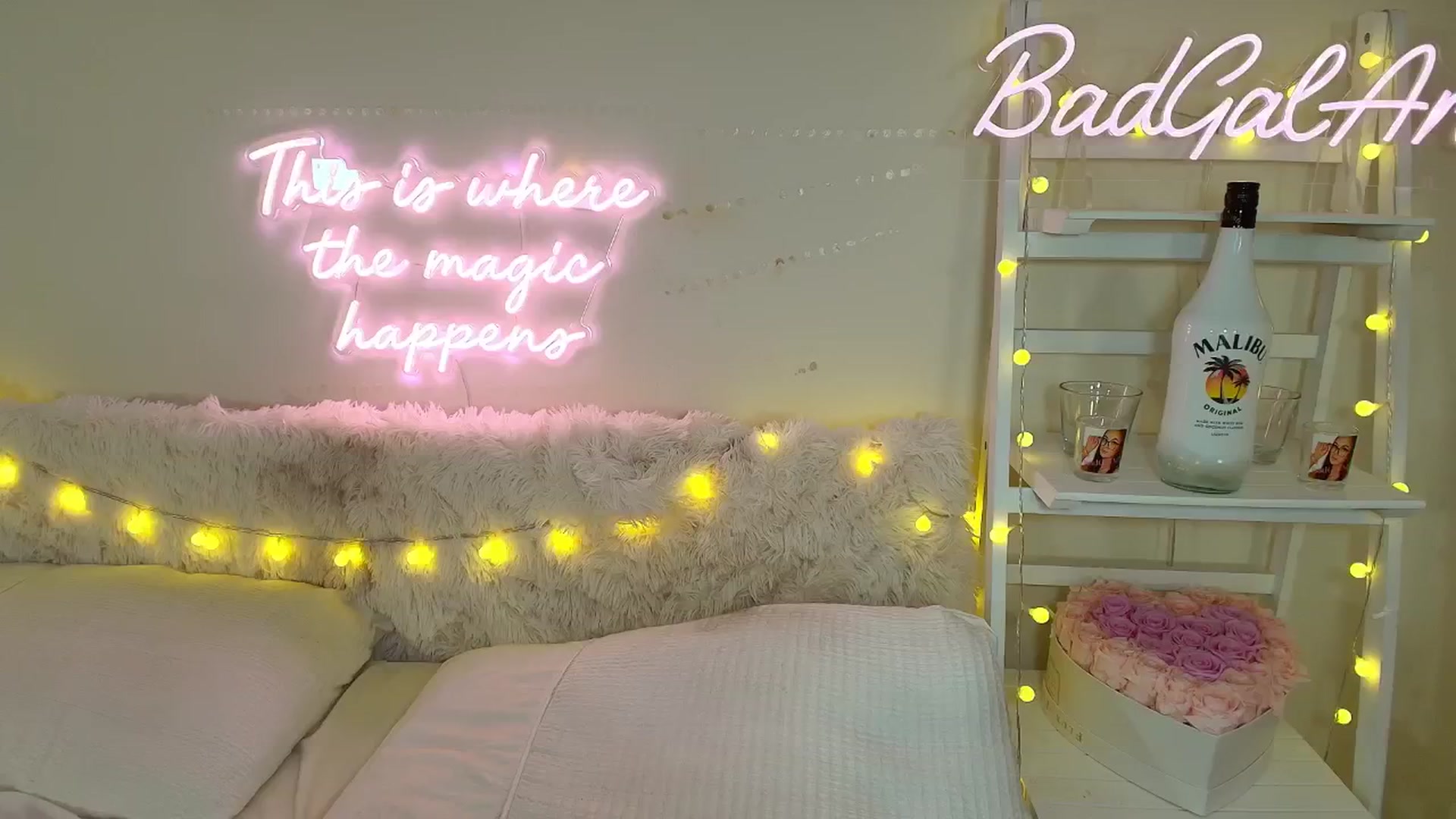 Gallery image thumbnail from BadGalAri's myfreecams stream on, 10/06/2024, 01:03 image 13 of 20