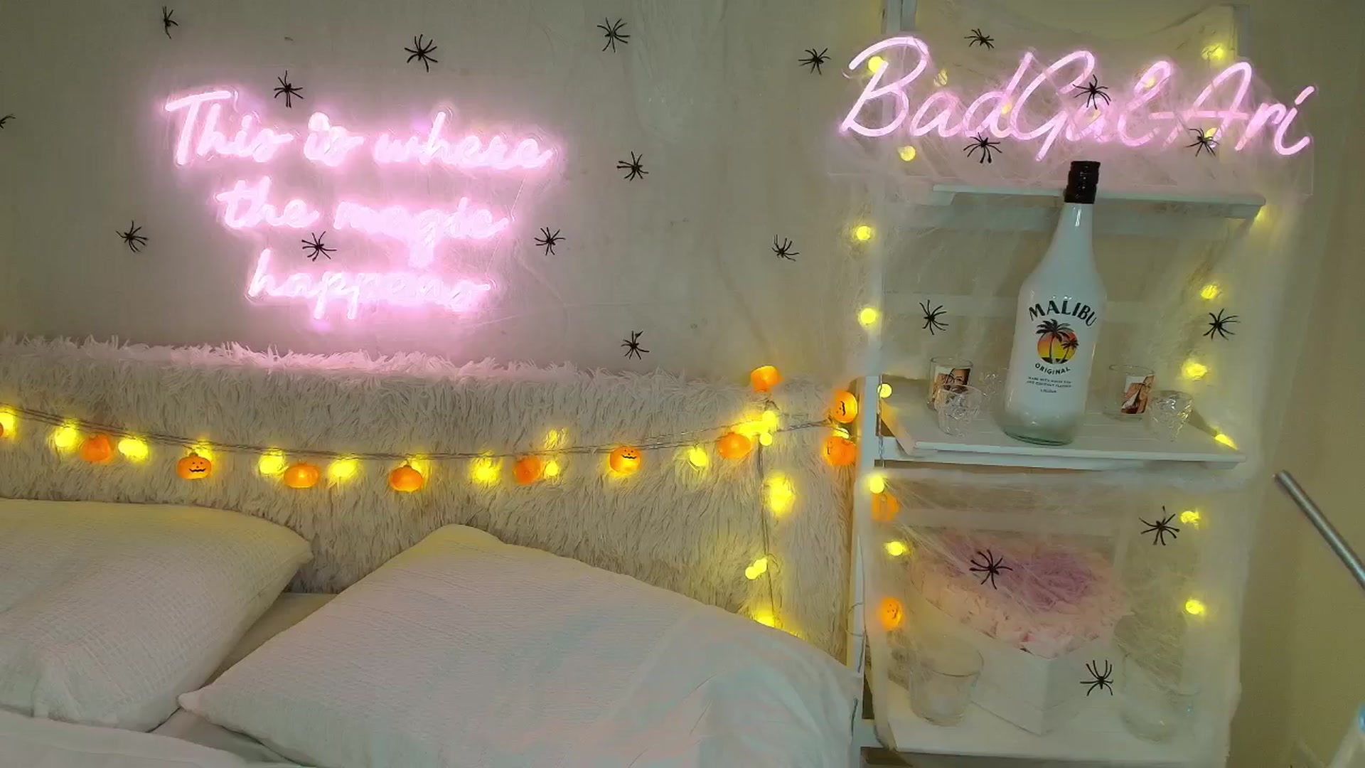 Gallery image thumbnail from BadGalAri's myfreecams stream on, 10/27/2024, 04:17 image 8 of 20