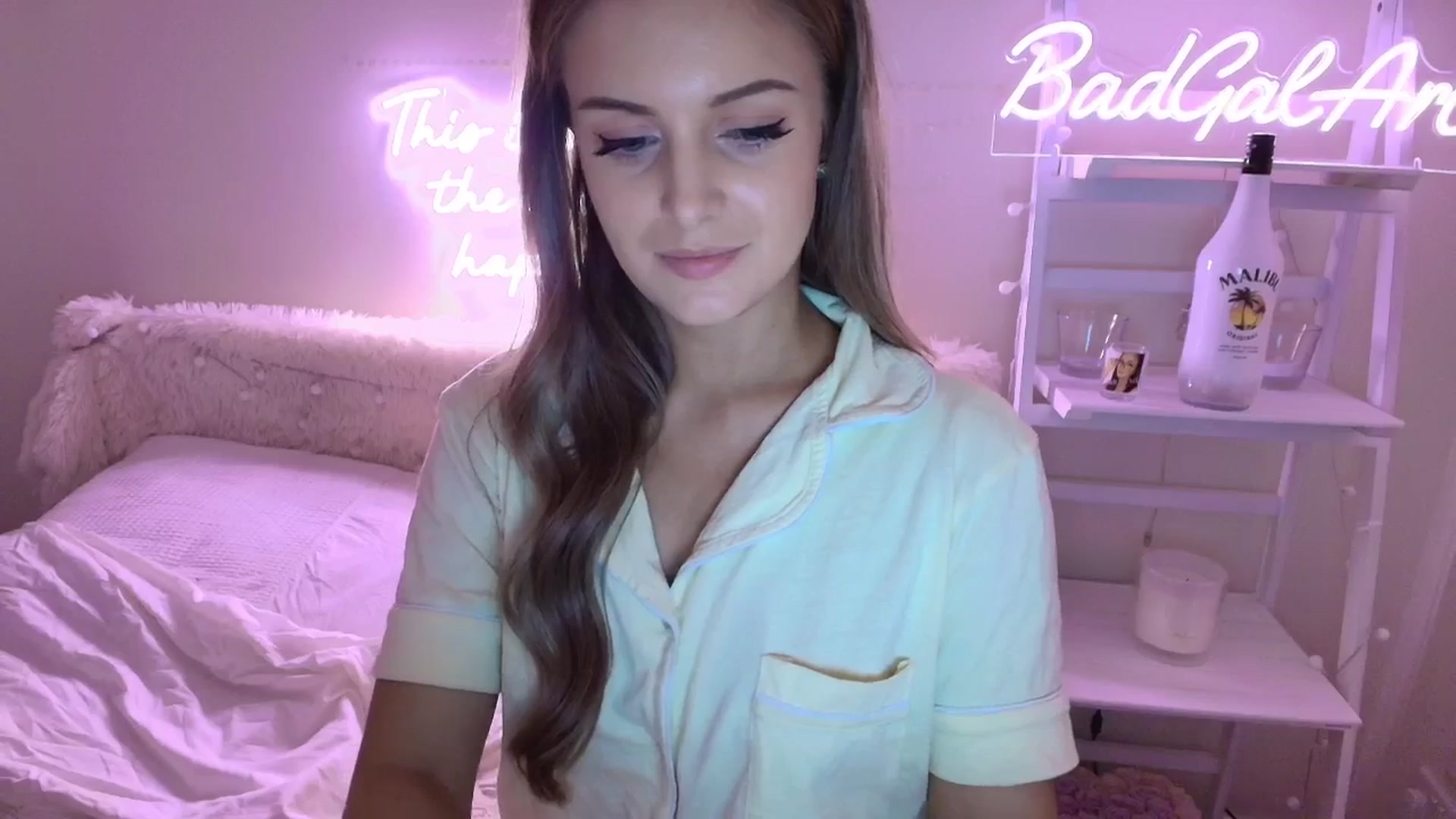 Gallery image thumbnail from BadGalAri's myfreecams stream on, 08/23/2025, 20:30 image 20 of 20