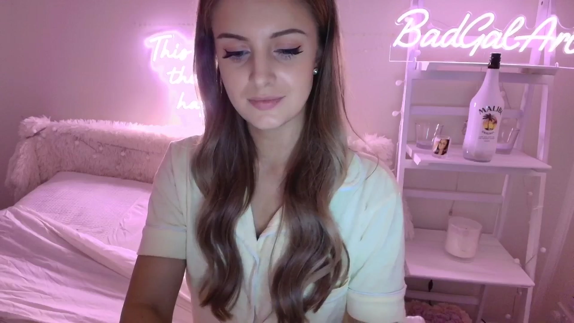 Gallery image thumbnail from BadGalAri's myfreecams stream on, 08/23/2025, 20:30 image 14 of 20