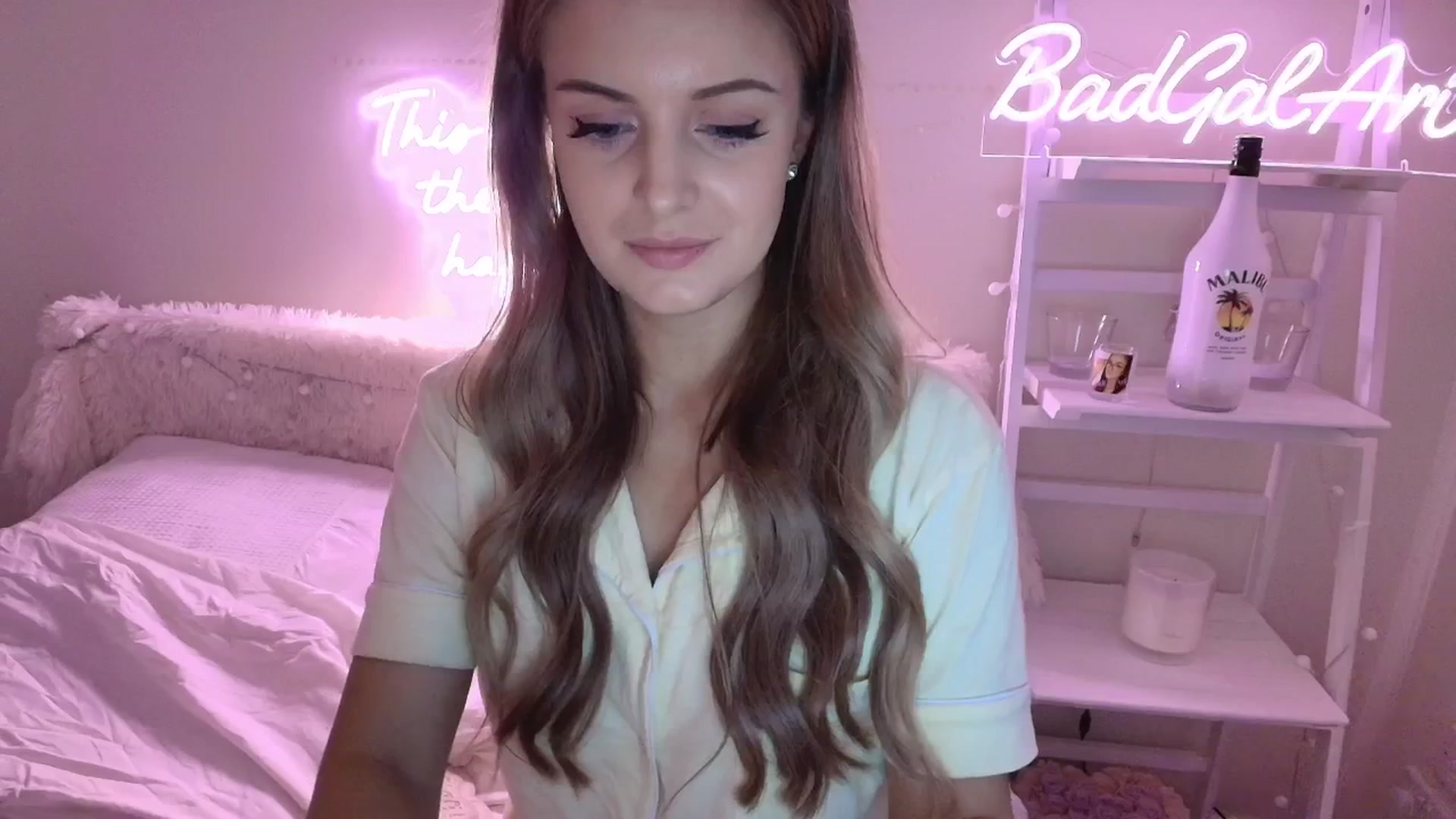 Gallery image thumbnail from BadGalAri's myfreecams stream on, 08/23/2025, 20:30 image 6 of 20