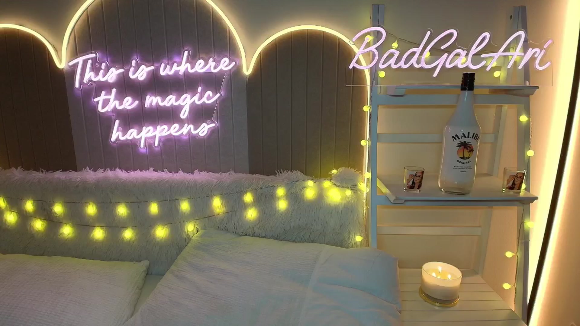 Gallery image thumbnail from BadGalAri's myfreecams stream on, 01/25/2026, 24:12 image 12 of 20