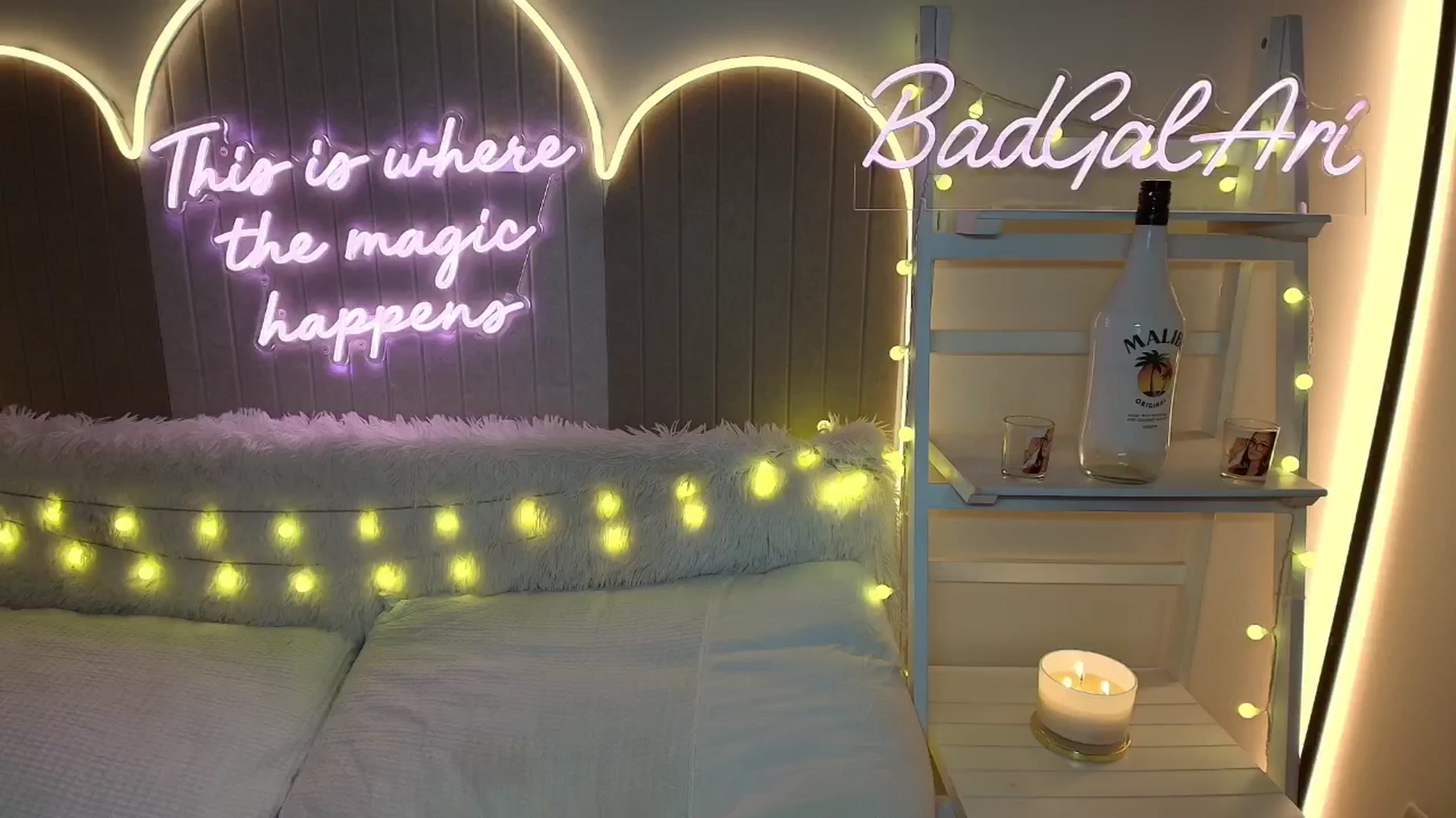 Gallery image thumbnail from BadGalAri's myfreecams stream on, 01/25/2026, 05:23 image 6 of 20