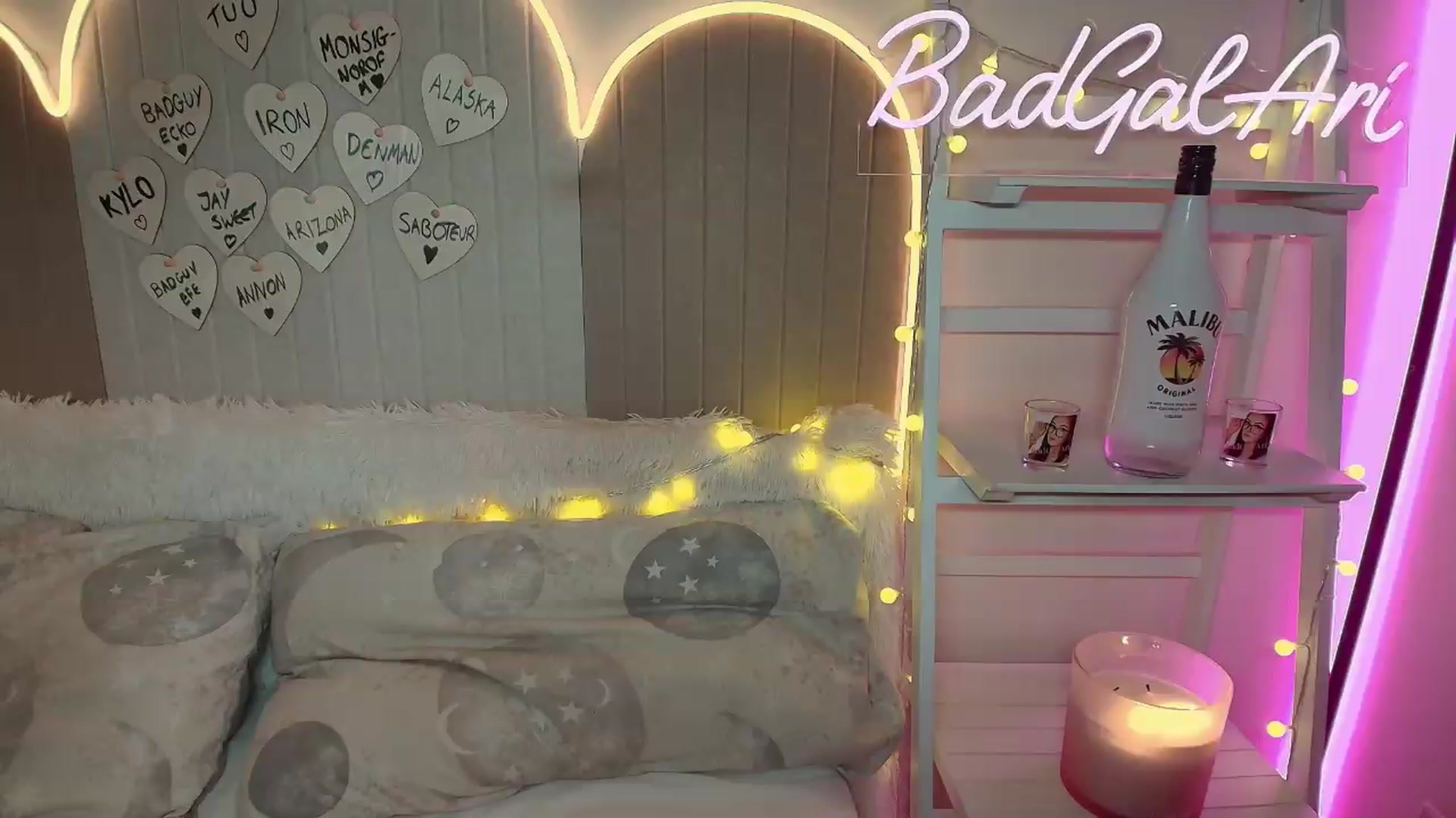 Gallery image thumbnail from BadGalAri's myfreecams stream on, 06/14/2026, 03:03 image 8 of 20
