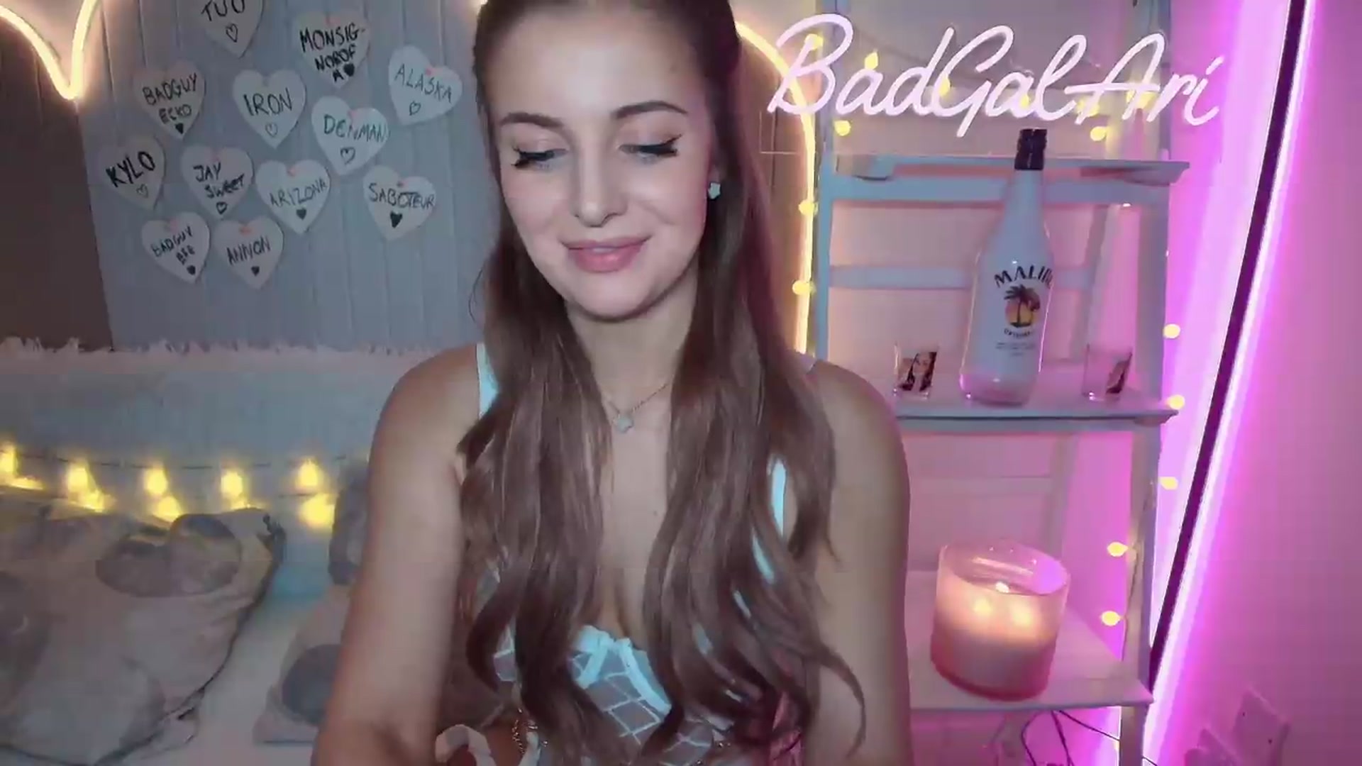 Gallery image thumbnail from BadGalAri's myfreecams stream on, 06/21/2026, 04:27 image 18 of 20