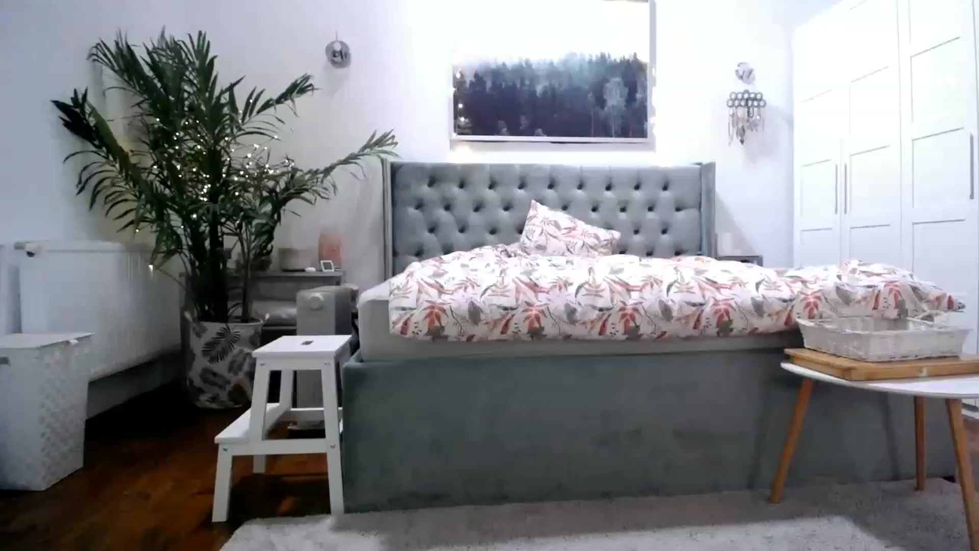 Gallery image thumbnail from BadKaylee_'s myfreecams stream on, 11/27/2022, 10:44 image 7 of 20