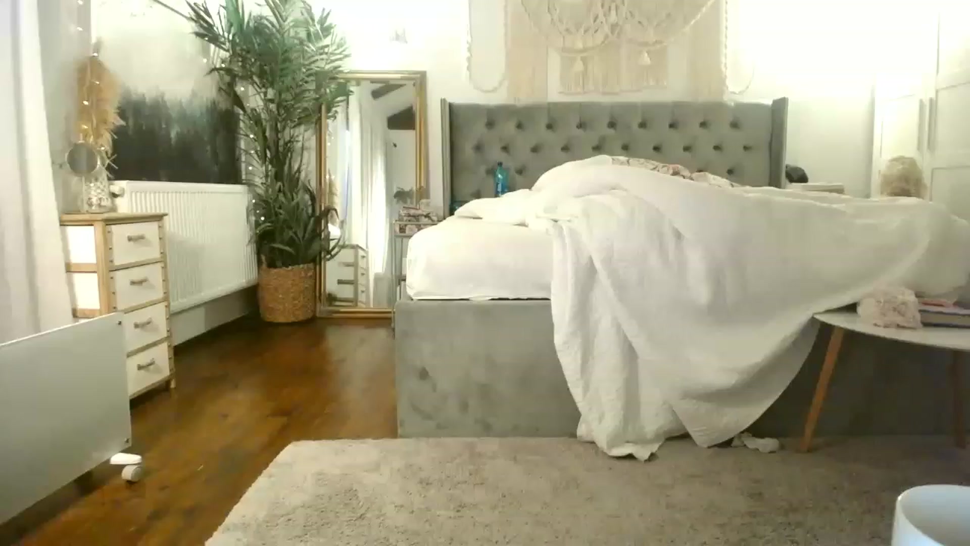 Gallery image thumbnail from BadKaylee_'s myfreecams stream on, 01/28/2023, 09:36 image 6 of 20