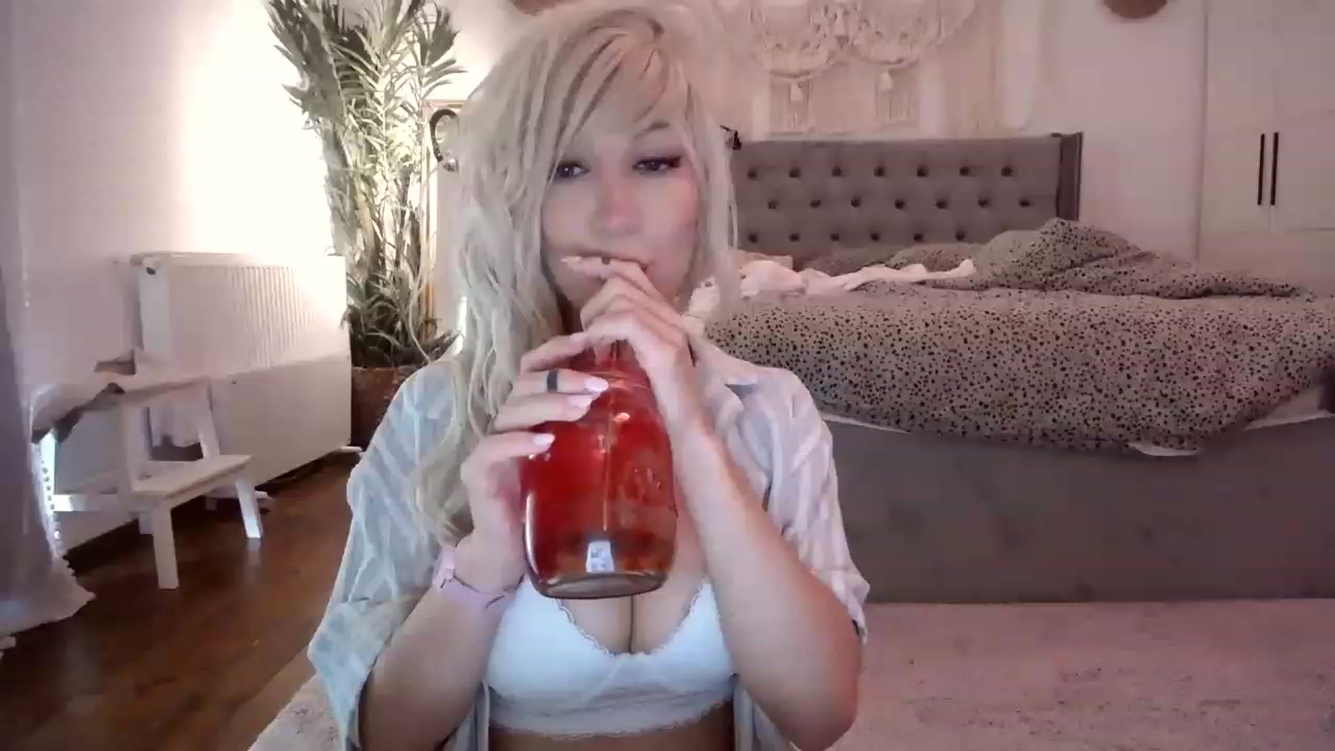 Gallery image thumbnail from BadKaylee_'s myfreecams stream on, 07/02/2023, 08:06 image 19 of 20