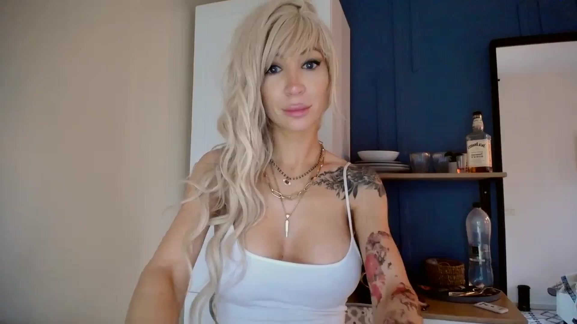 Gallery image thumbnail from BadKaylee_'s myfreecams stream on, 12/03/2023, 12:08 image 15 of 20