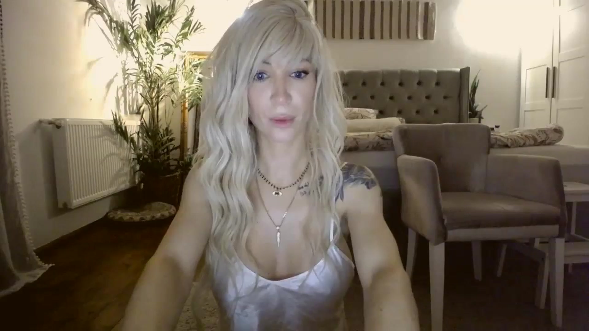 Gallery image thumbnail from BadKaylee_'s myfreecams stream on, 01/18/2024, 20:46 image 5 of 20