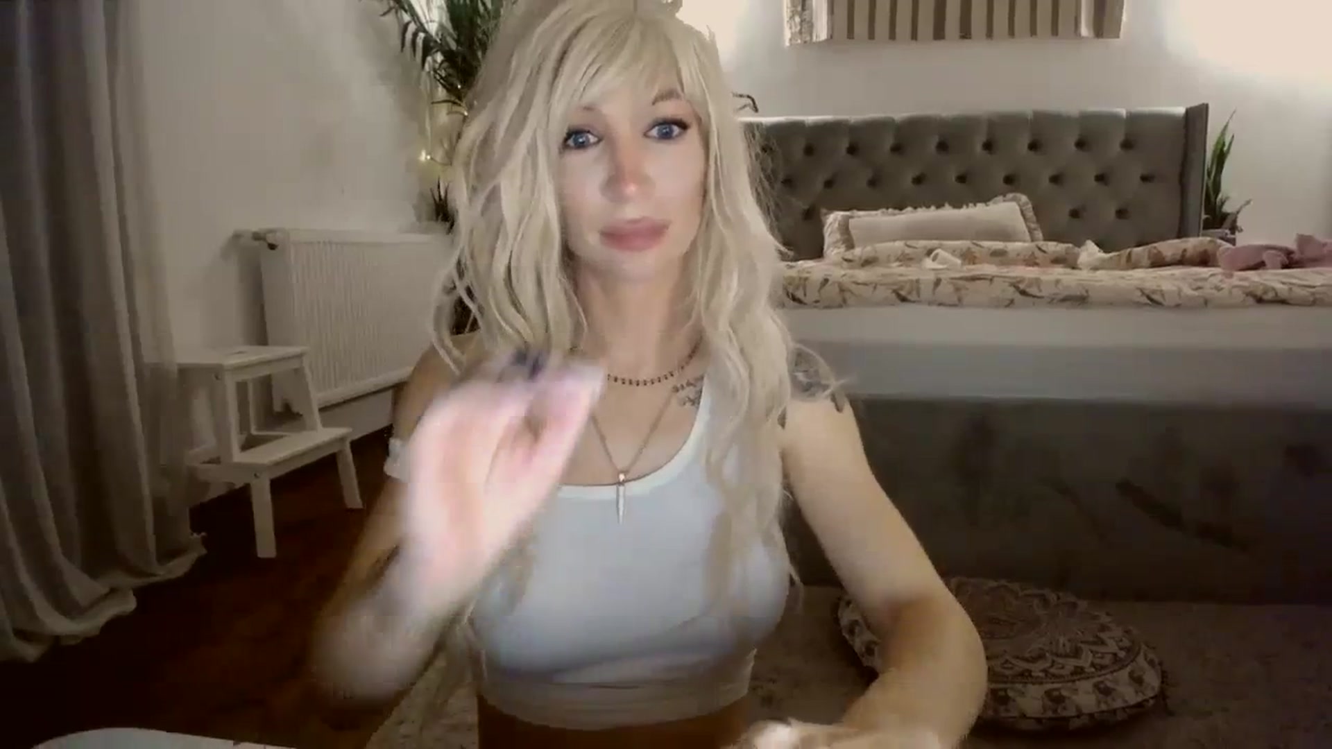 Gallery image thumbnail from BadKaylee_'s myfreecams stream on, 01/19/2024, 21:27 image 3 of 20
