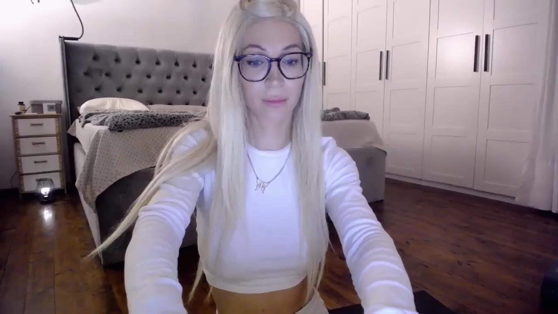 Gallery image thumbnail from BadKaylee_'s myfreecams stream on, 02/18/2024, 18:17 image 16 of 20