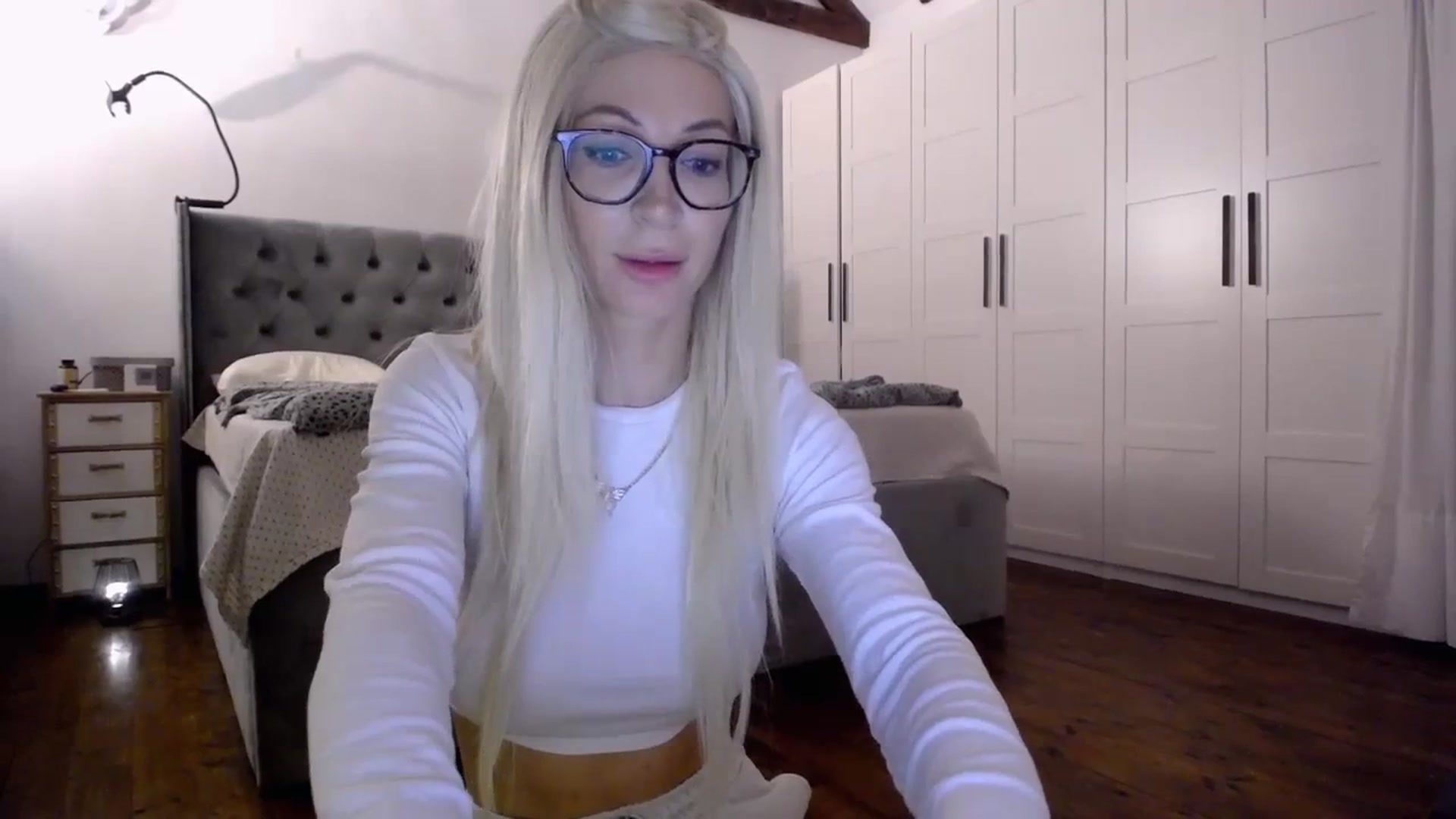 Gallery image thumbnail from BadKaylee_'s myfreecams stream on, 02/18/2024, 18:17 image 20 of 20