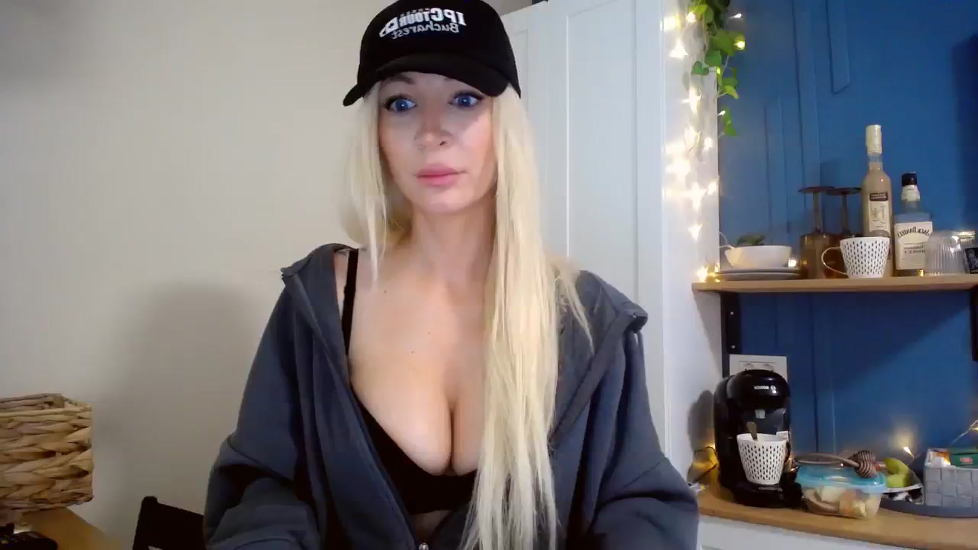 Gallery image thumbnail from BadKaylee_'s myfreecams stream on, 03/06/2024, 08:06 image 19 of 20