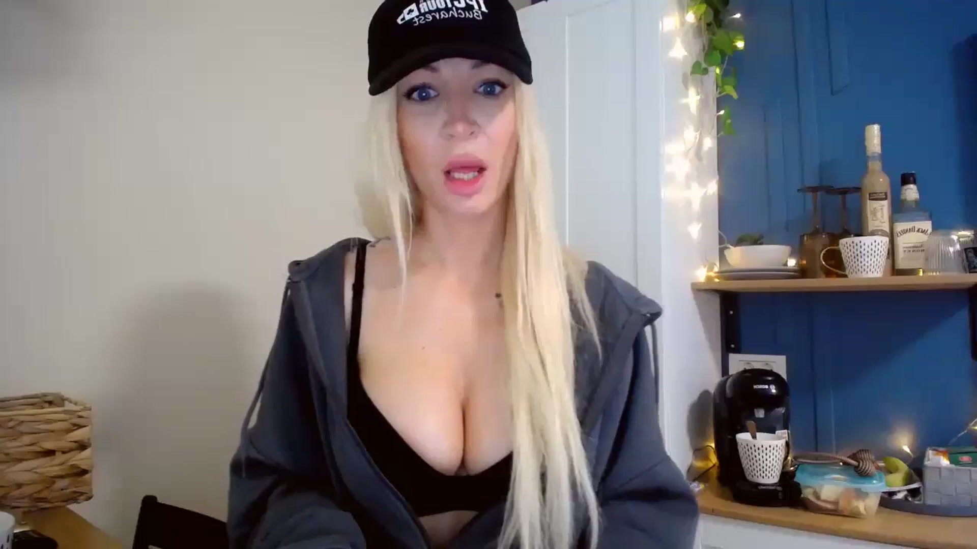 Gallery image thumbnail from BadKaylee_'s myfreecams stream on, 03/06/2024, 08:06 image 15 of 20