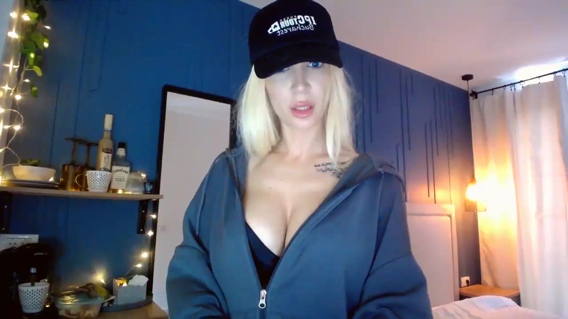 Gallery image thumbnail from BadKaylee_'s myfreecams stream on, 03/06/2024, 10:45 image 15 of 20