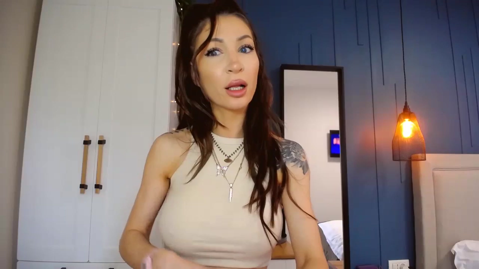 Gallery image thumbnail from BadKaylee_'s myfreecams stream on, 03/13/2024, 09:59 image 11 of 20