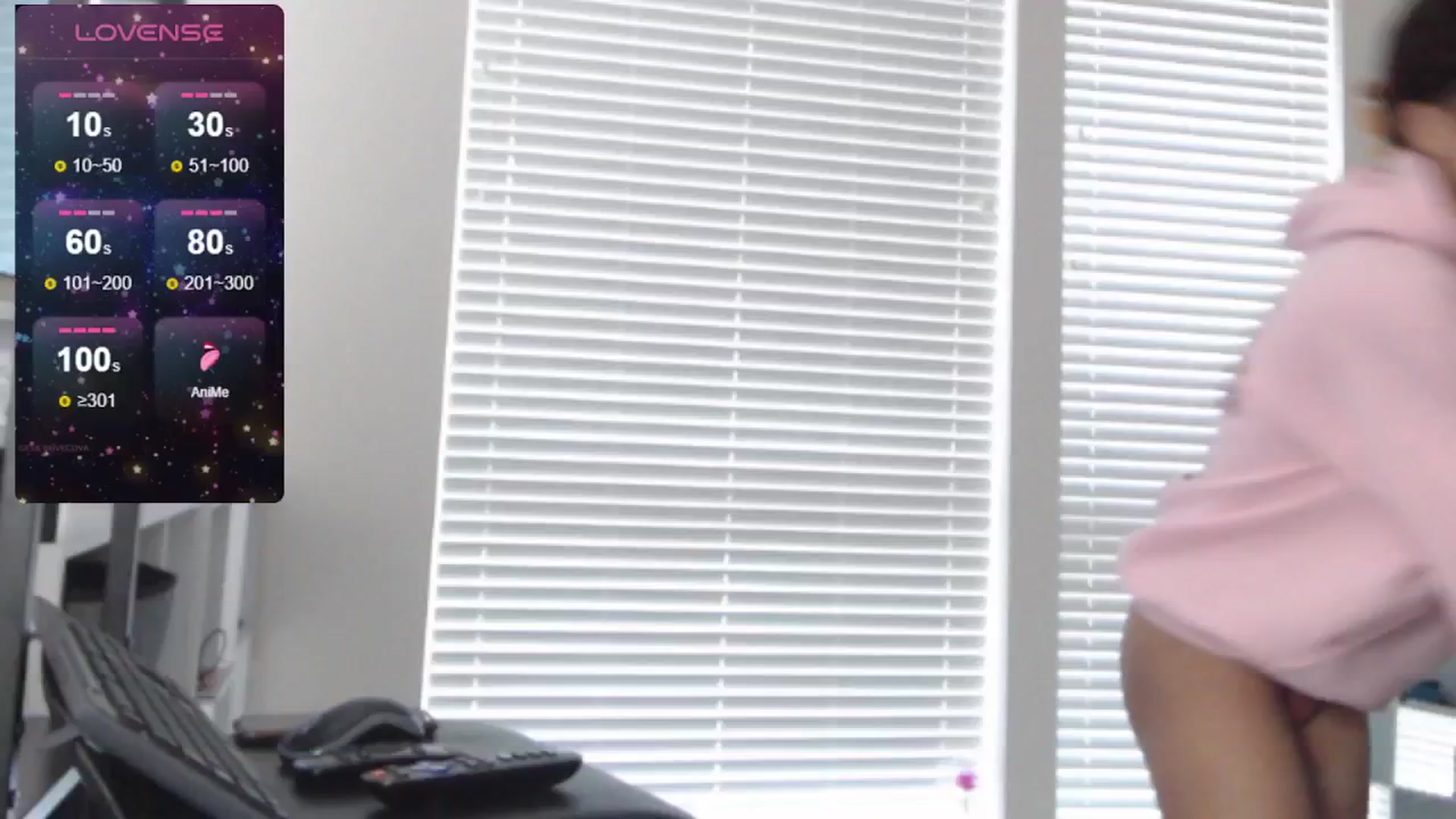 Gallery image thumbnail from BadLibrarian's myfreecams stream on, 05/13/2024, 13:34 image 6 of 20