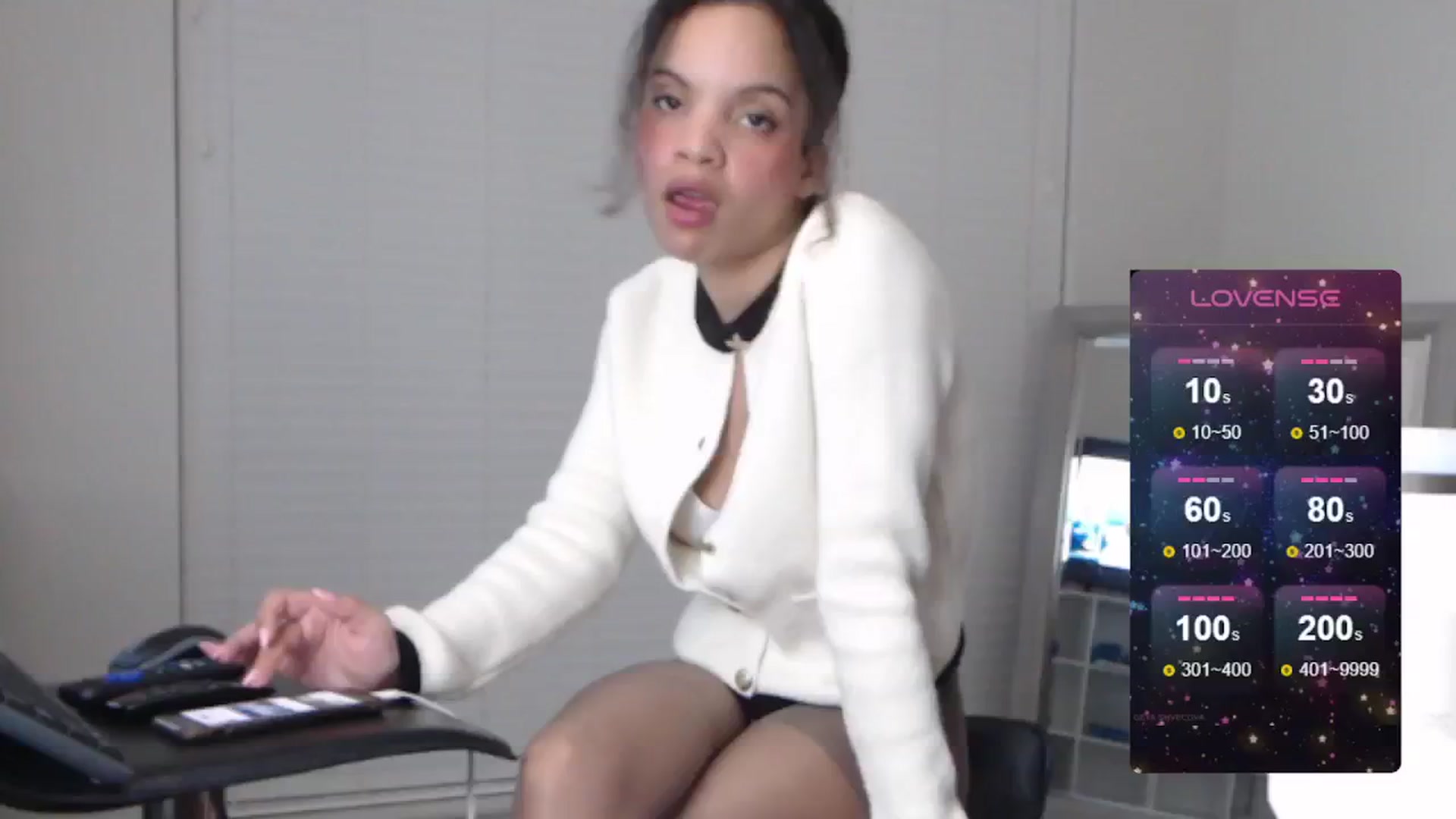 Gallery image thumbnail from BadLibrarian's myfreecams stream on, 06/04/2024, 10:49 image 12 of 20
